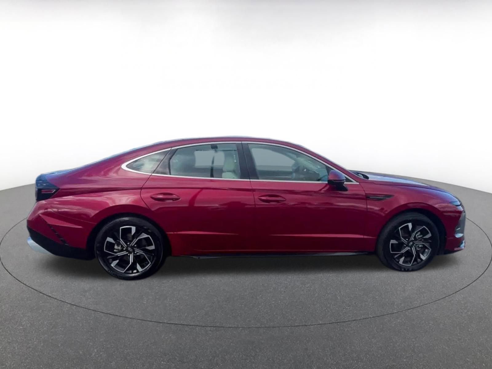 Thumbnail: 2025 Hyundai Sonata - 16