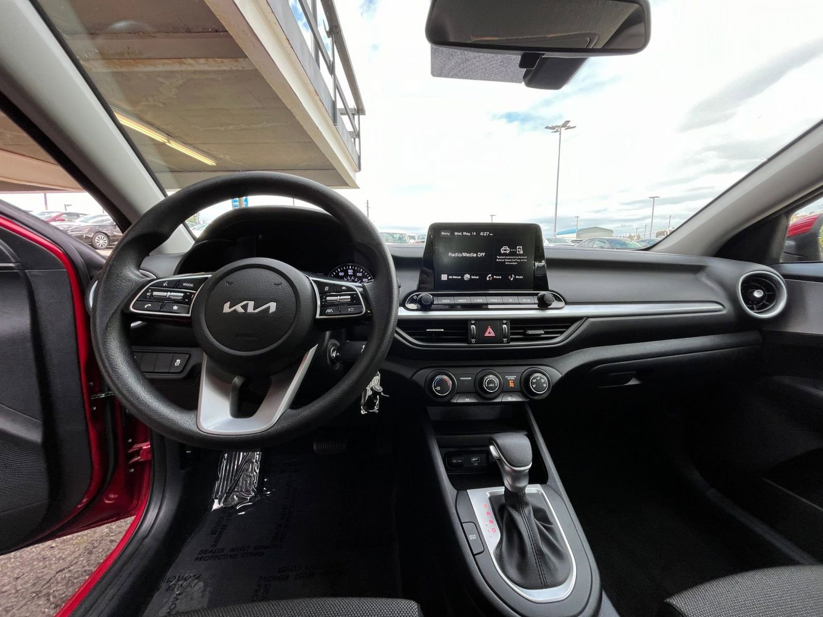 Thumbnail: 2024 Kia Forte - 33