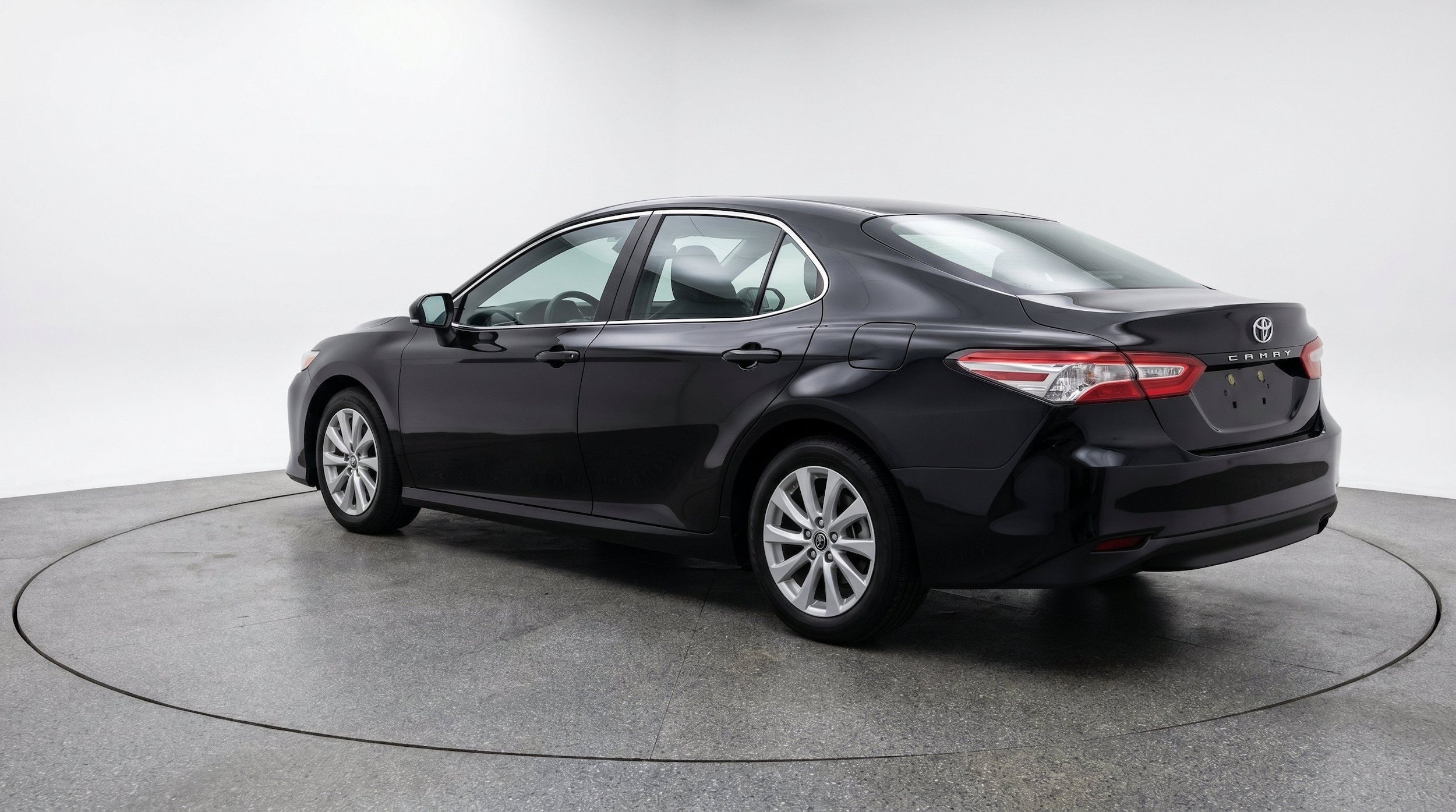 Thumbnail: 2025 Toyota Camry - 8