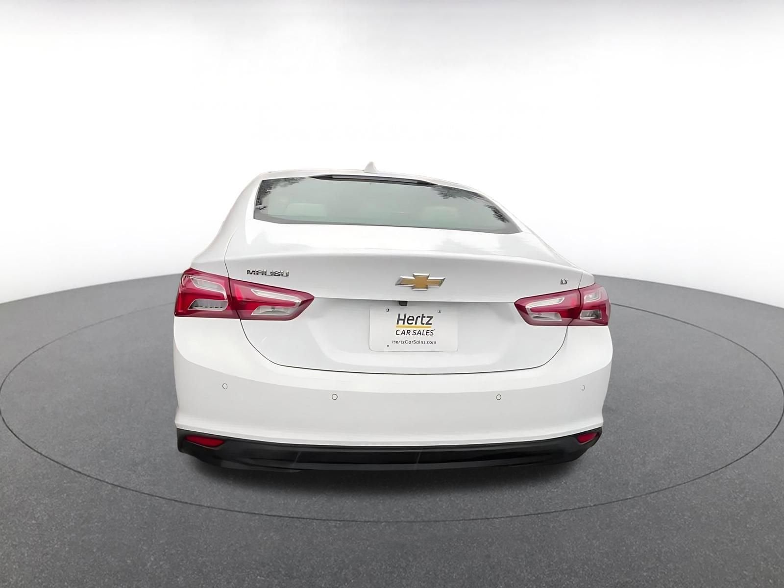 Thumbnail: 2024 Chevrolet Malibu - 12