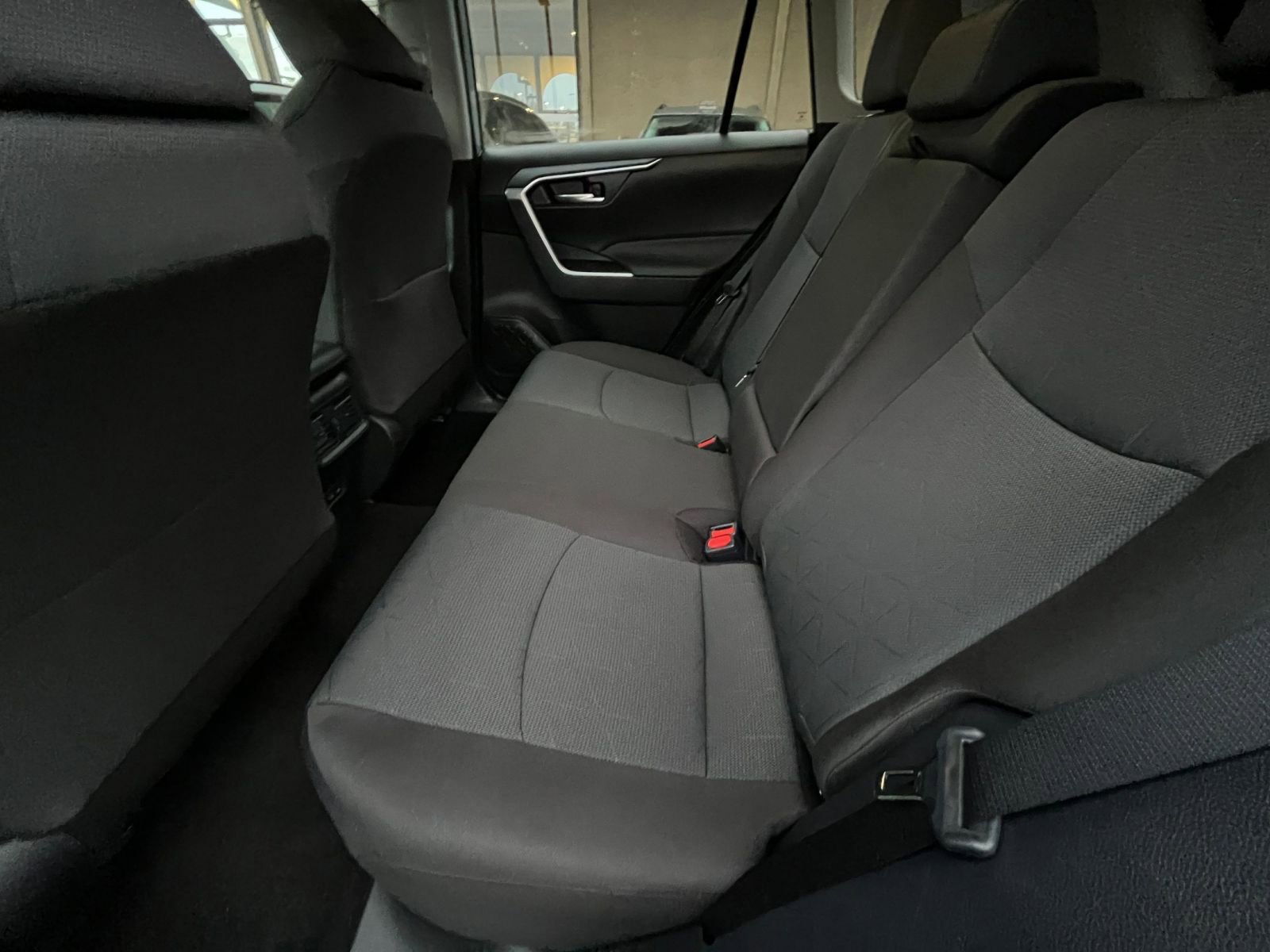 Thumbnail: 2025 Toyota RAV4 - 27