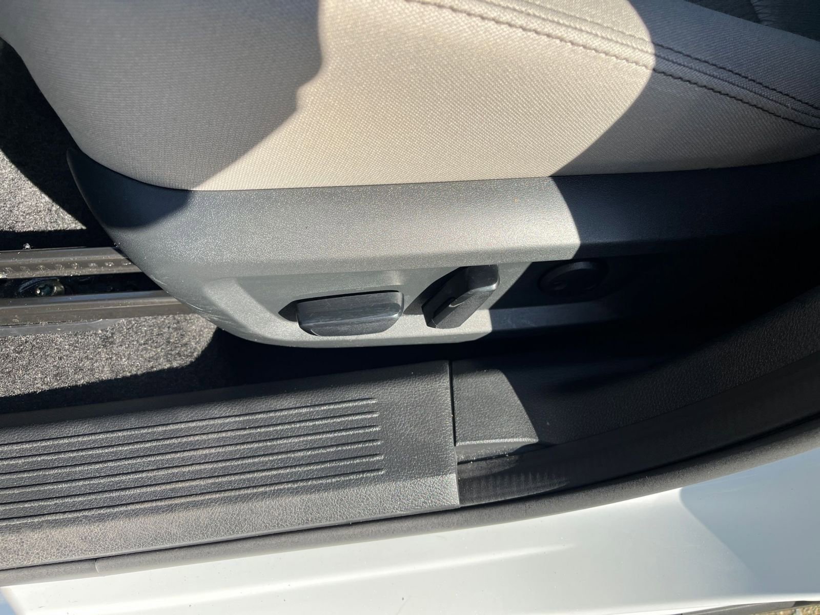 Thumbnail: 2025 Nissan Rogue - 22