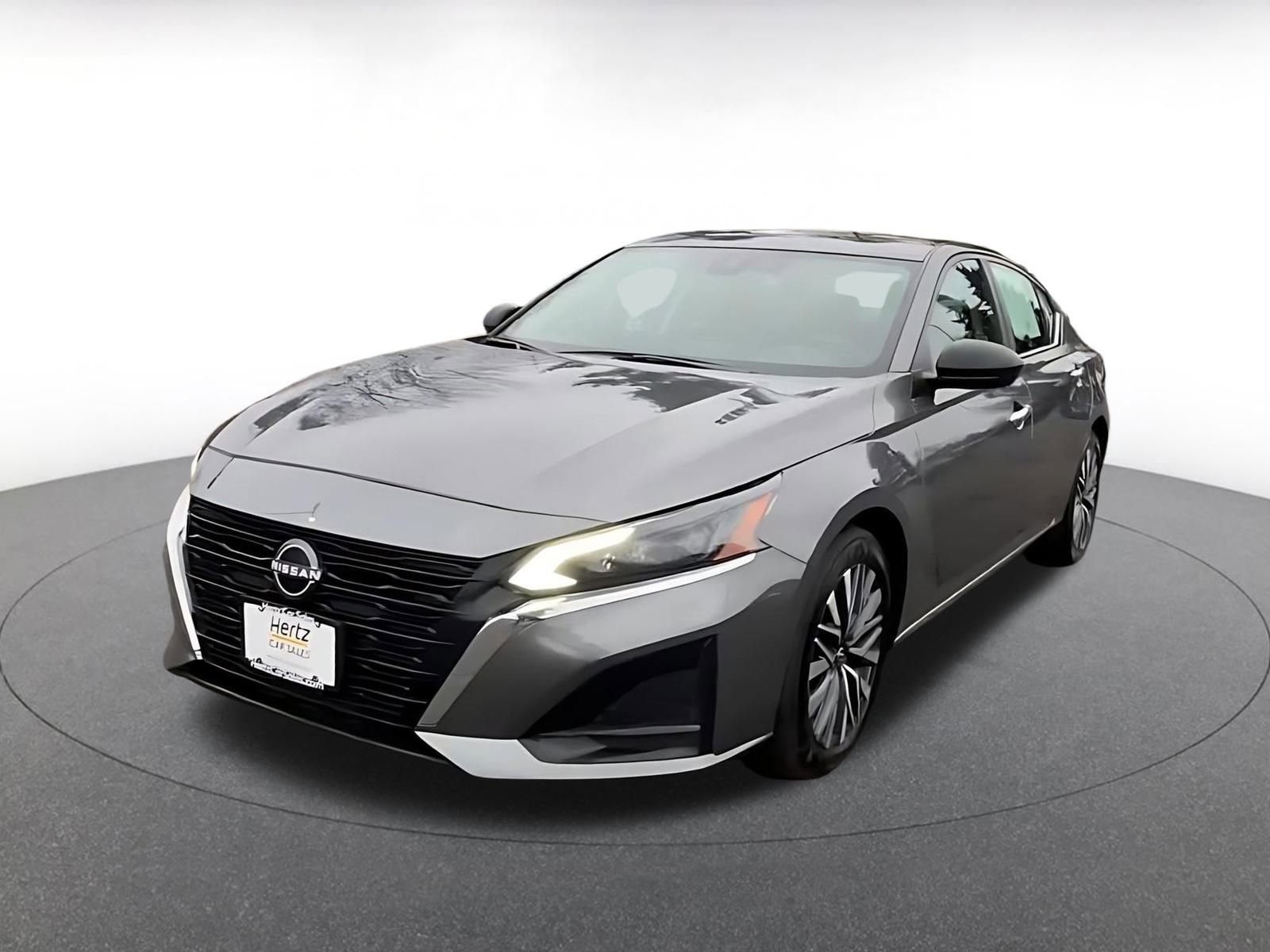 Thumbnail: 2025 Nissan Altima - 7