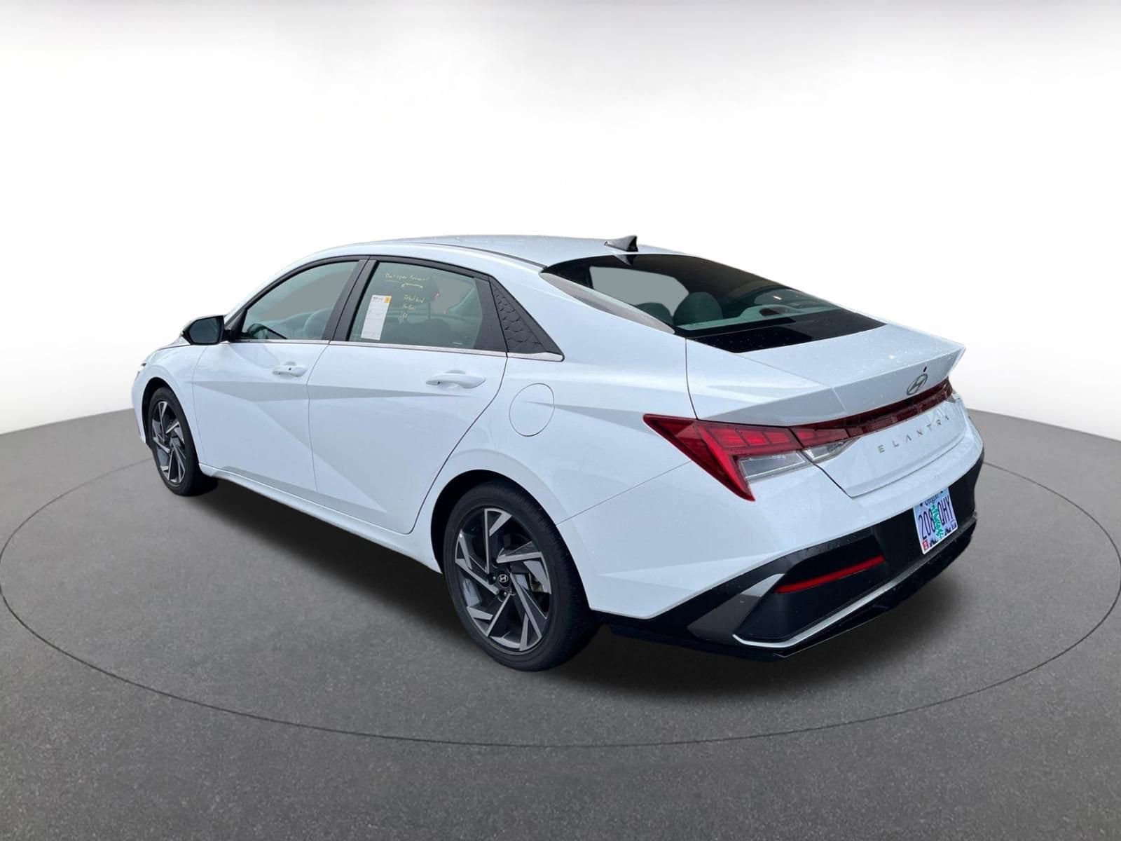 Thumbnail: 2025 Hyundai Elantra - 5