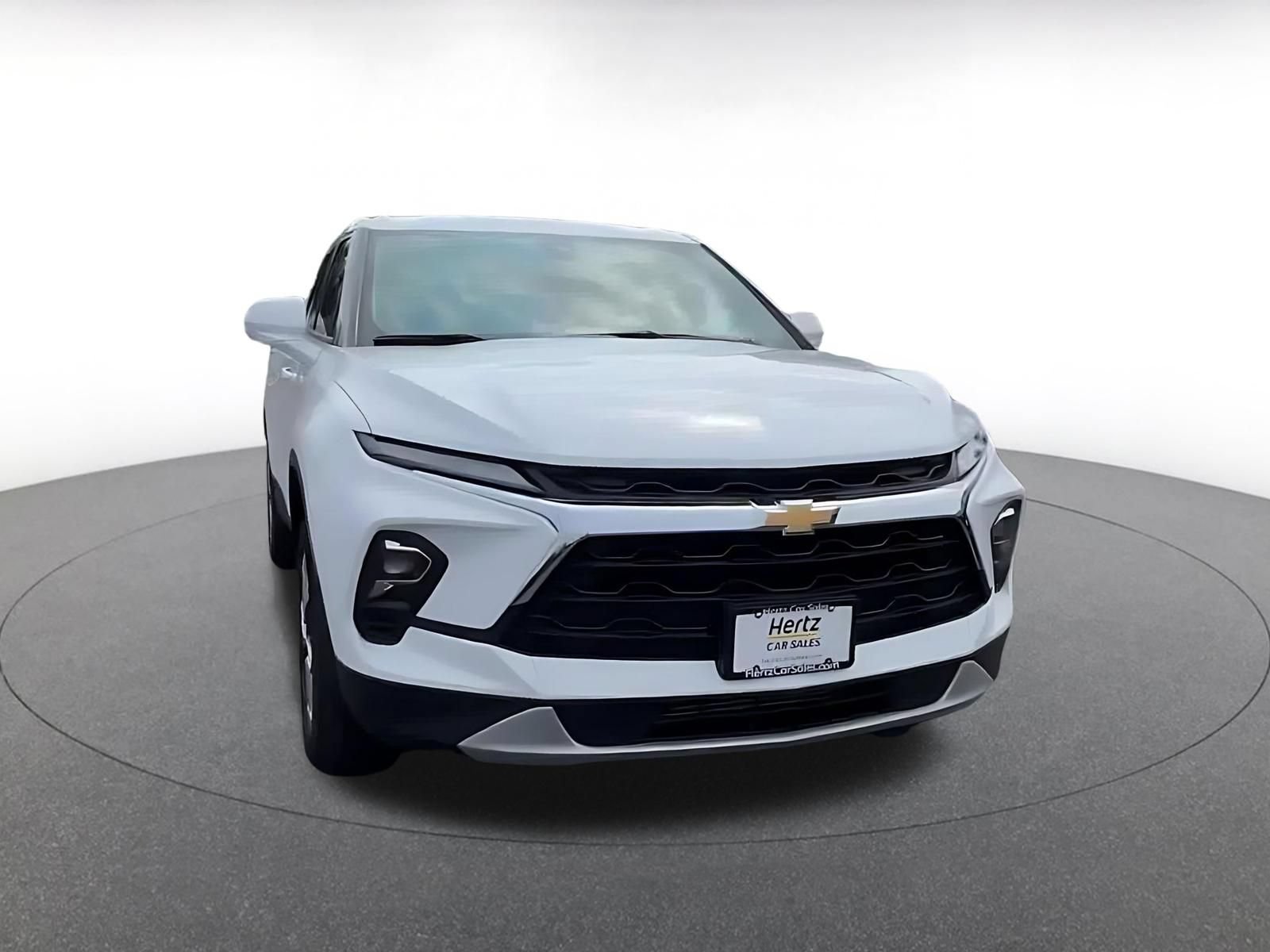 Thumbnail: 2025 Chevrolet Blazer - 3