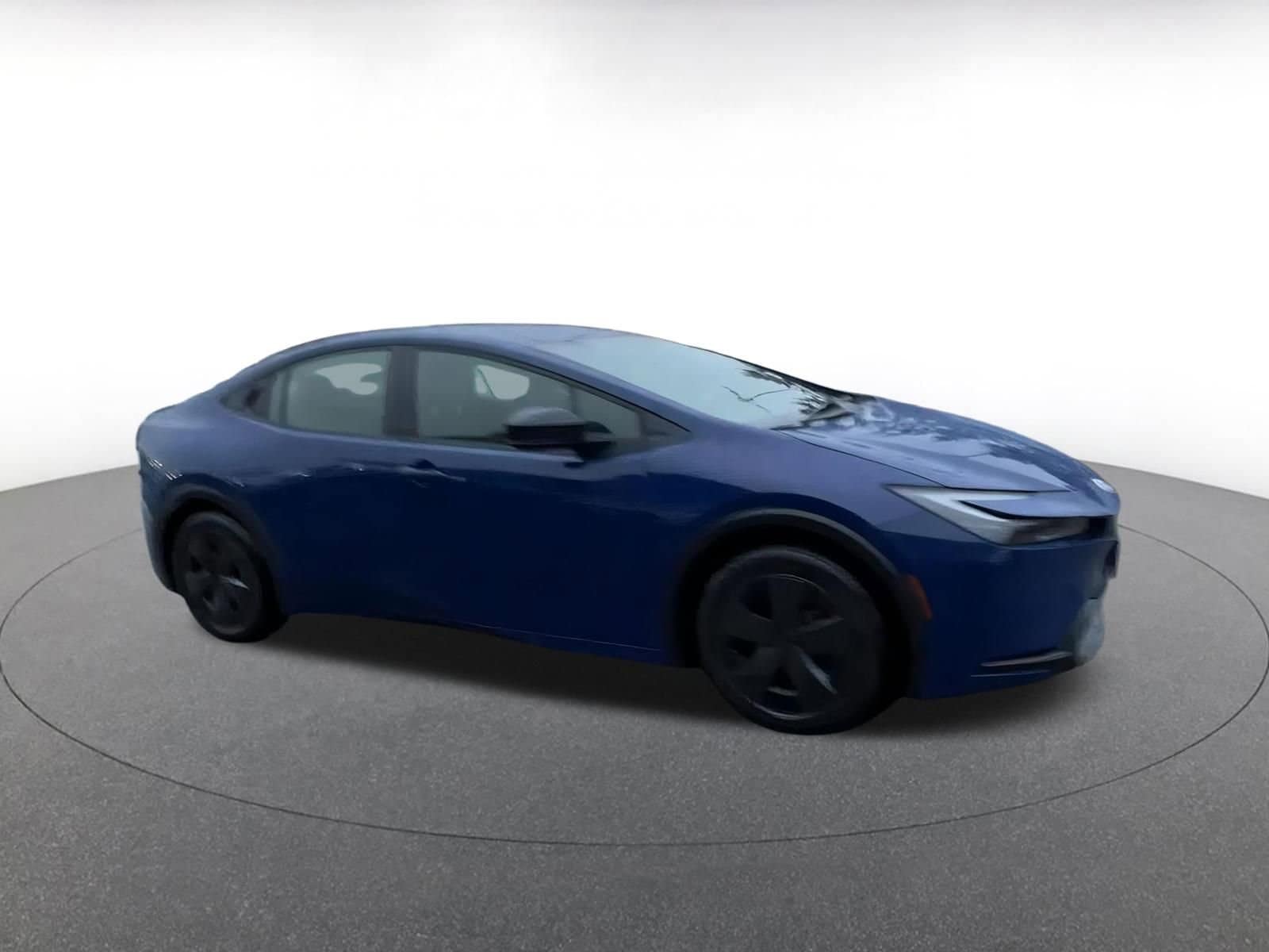 Thumbnail: 2025 Toyota Prius - 2