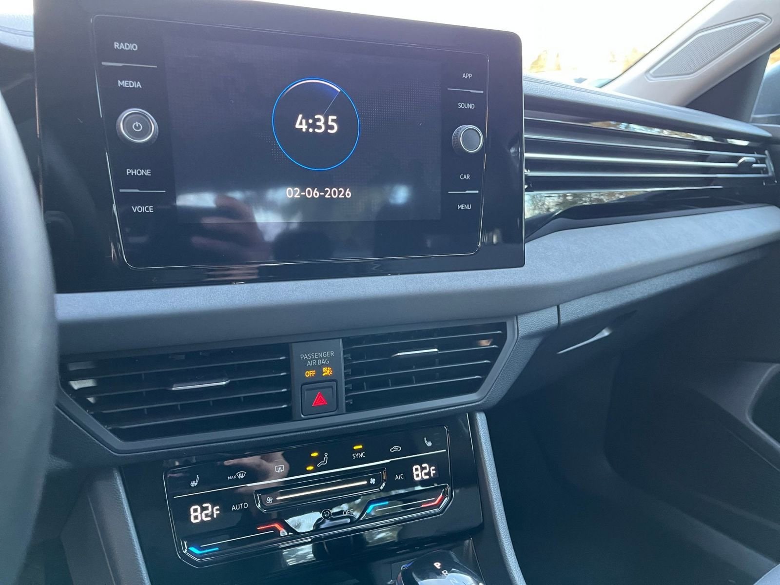 Thumbnail: 2025 Volkswagen Jetta - 20