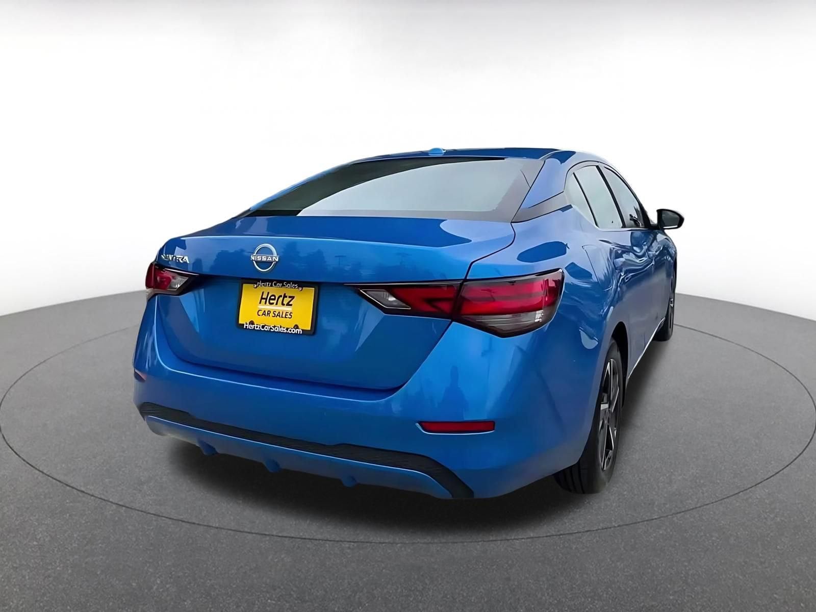 Thumbnail: 2025 Nissan Sentra - 11