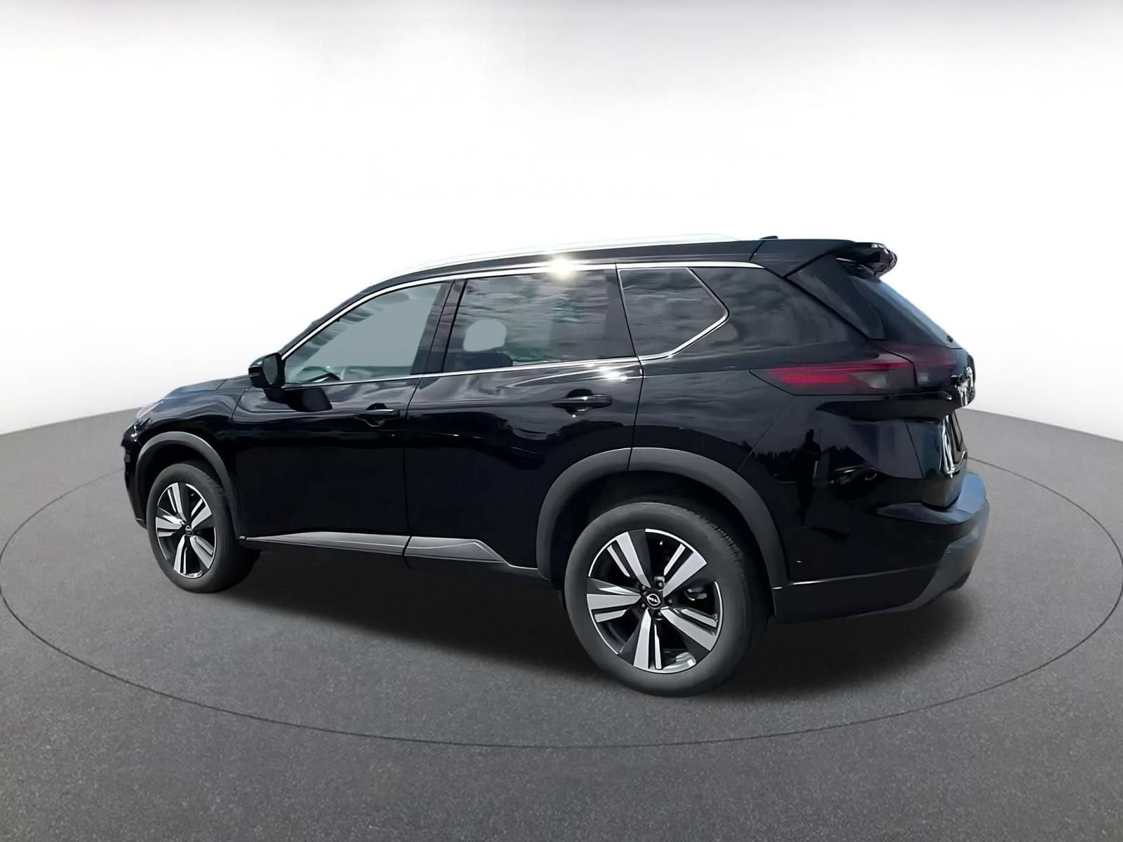 Thumbnail: 2026 Nissan Rogue - 9