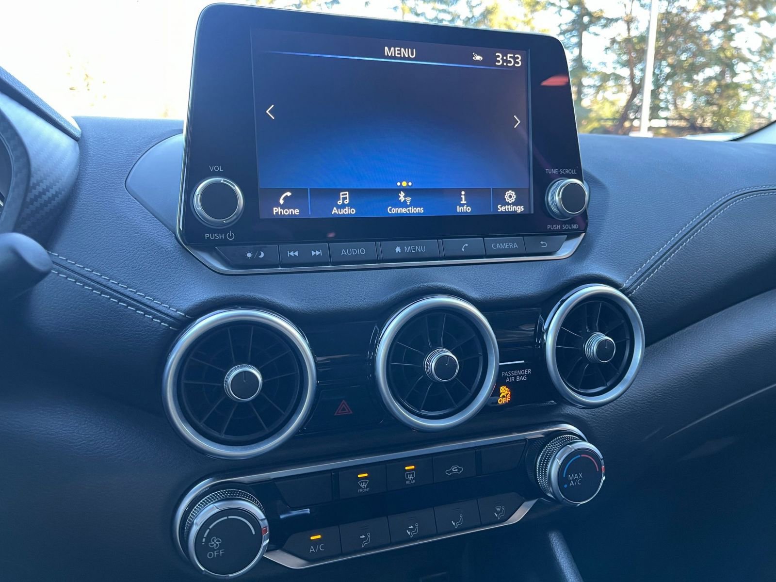 Thumbnail: 2025 Nissan Sentra - 20