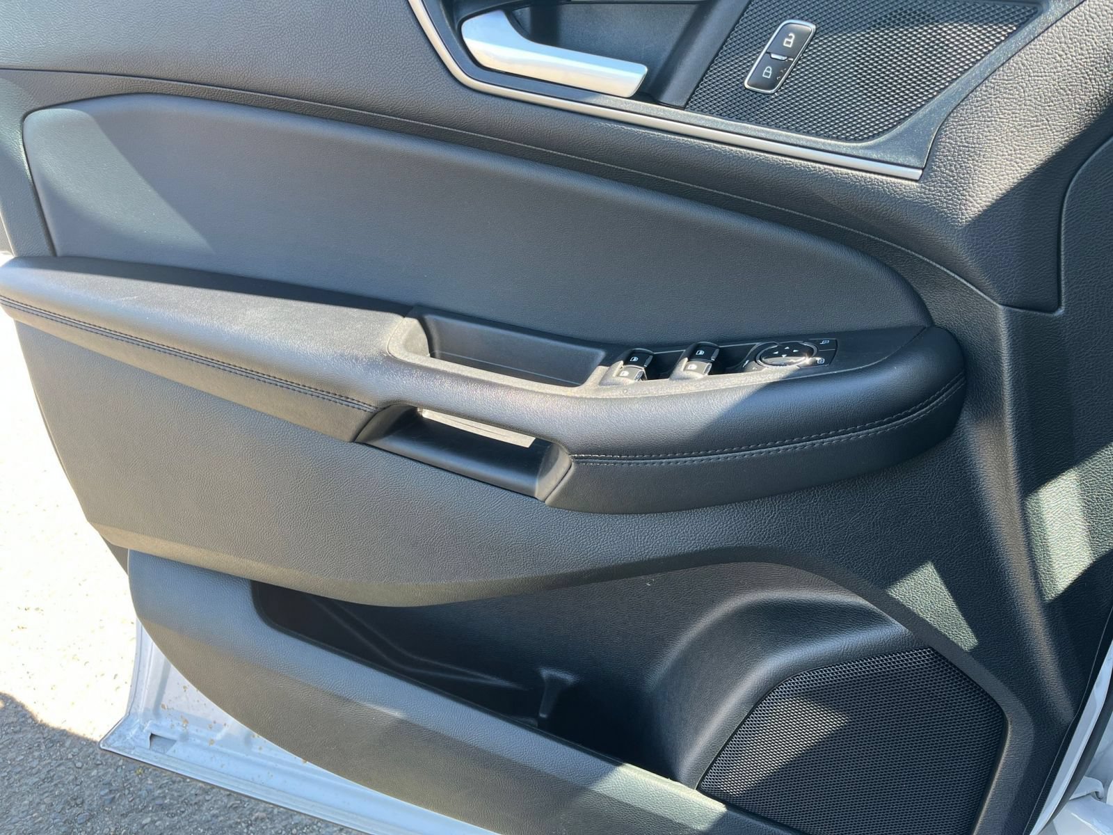 Thumbnail: 2024 Ford Edge - 18