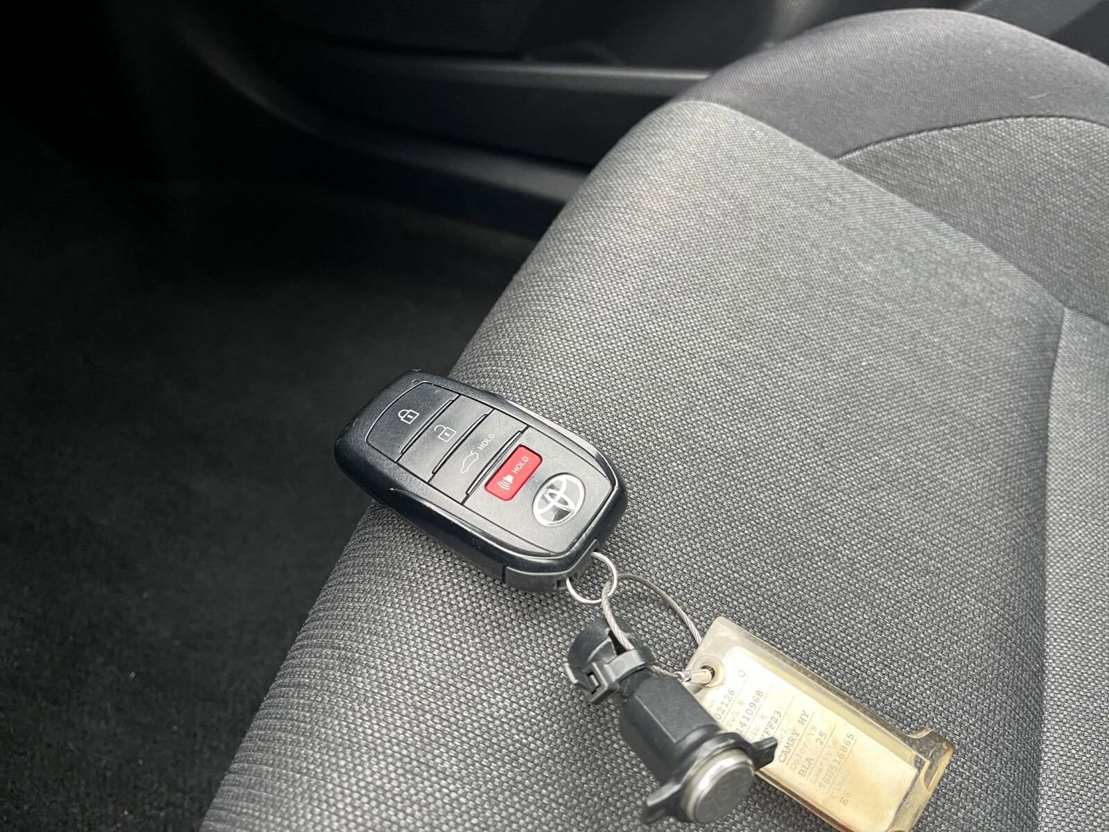 Thumbnail: 2025 Toyota Camry - 21