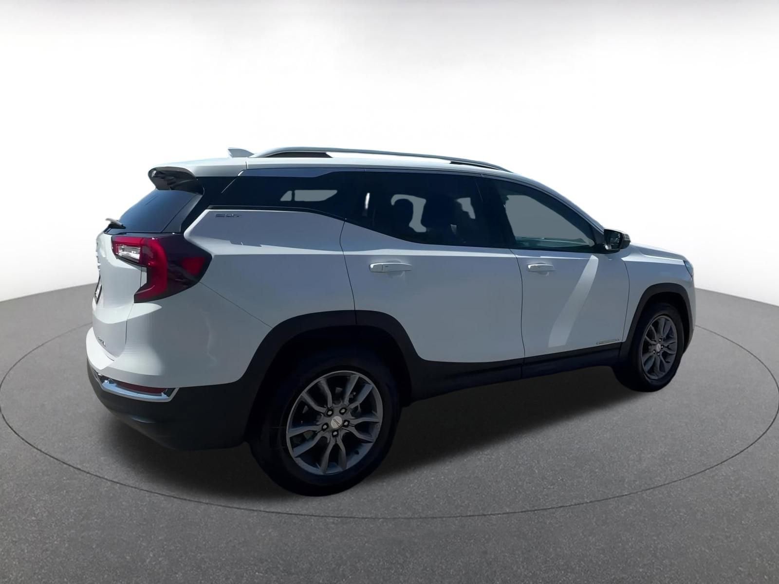 2024 GMC Terrain SLT 15