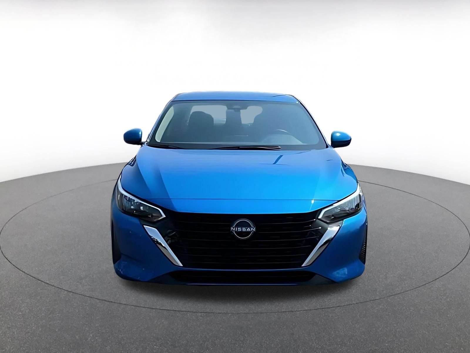 Thumbnail: 2025 Nissan Sentra - 4