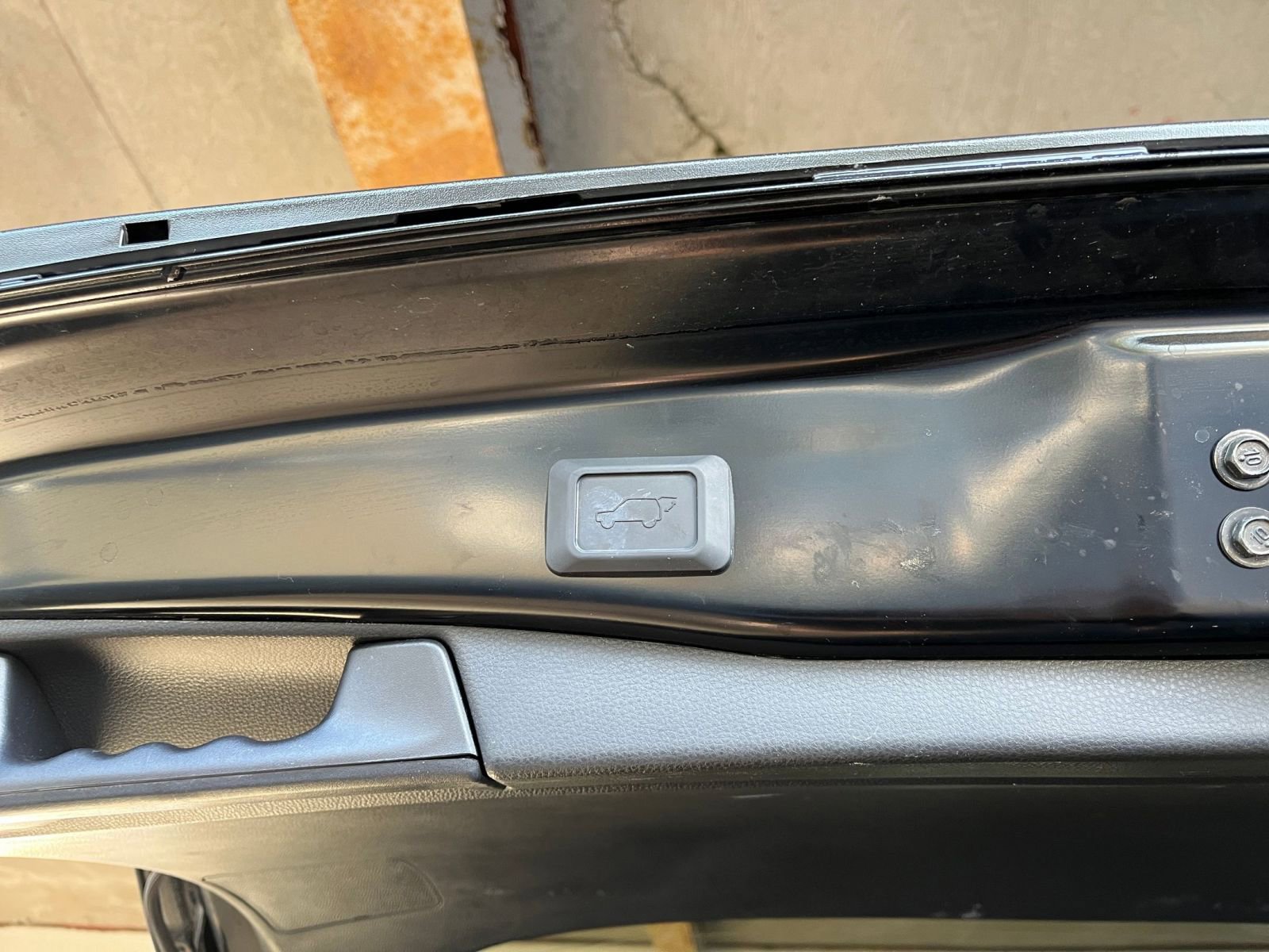 Thumbnail: 2025 Toyota RAV4 - 23