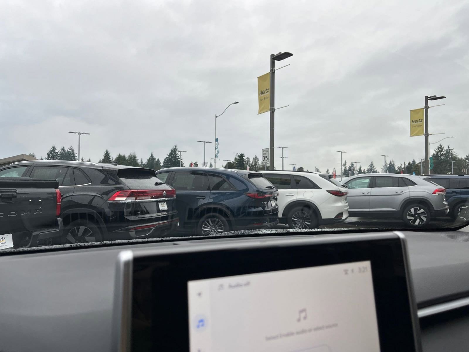 Thumbnail: 2025 Toyota RAV4 - 18