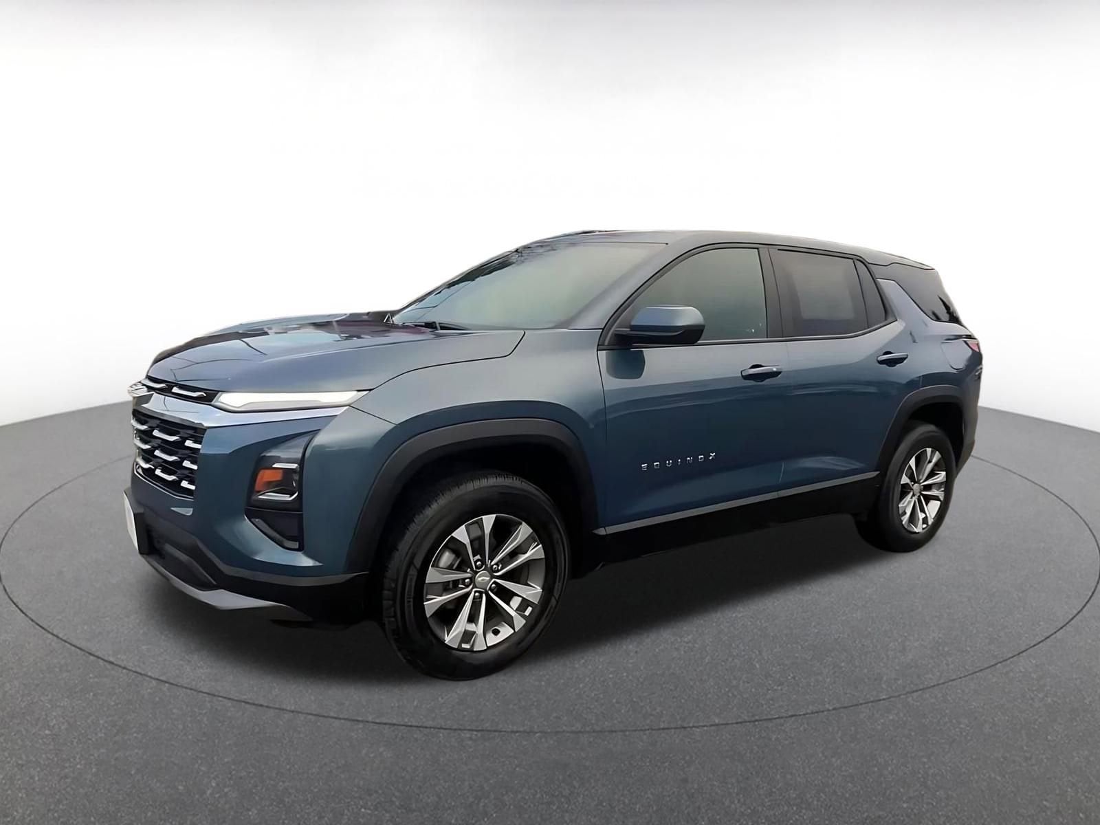 Thumbnail: 2025 Chevrolet Equinox - 8