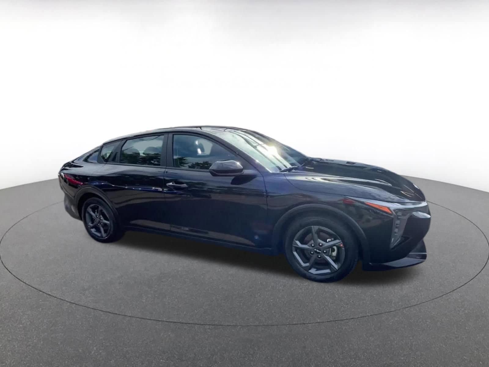 Thumbnail: 2025 Kia K4 - 2