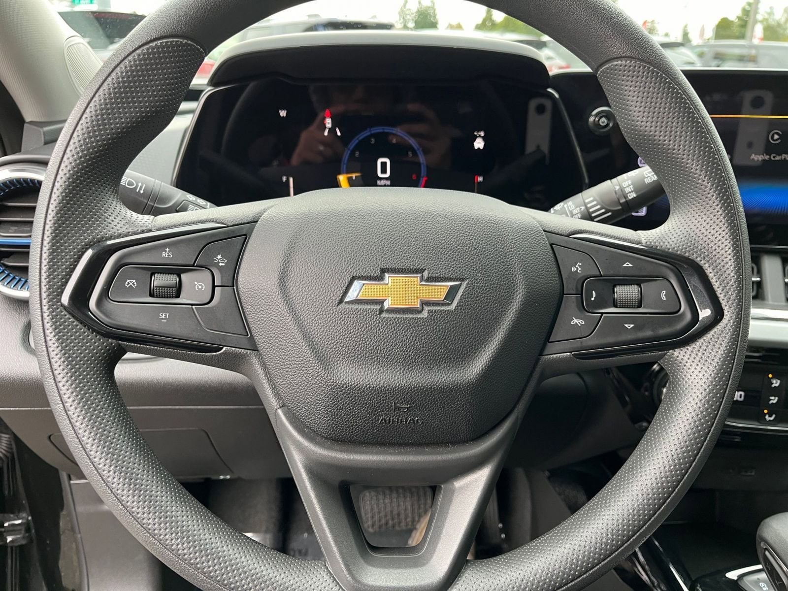 Thumbnail: 2025 Chevrolet Trax - 28