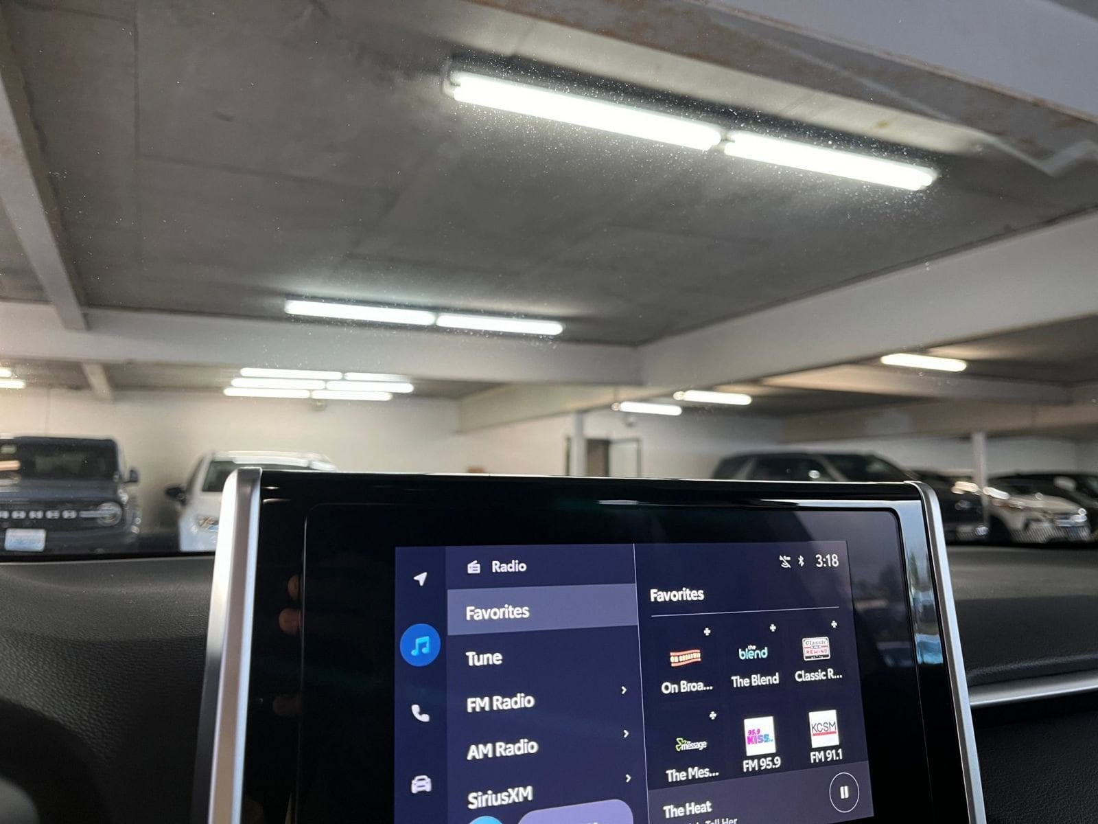 Thumbnail: 2025 Toyota RAV4 - 18