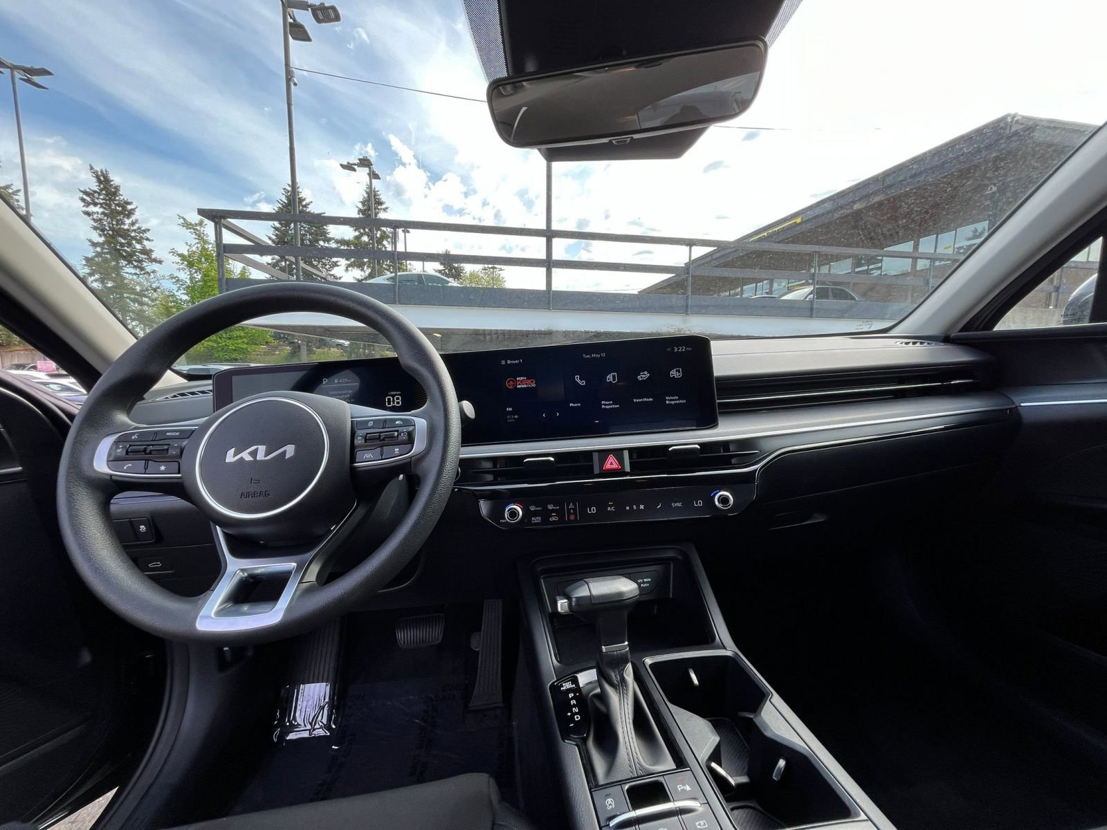 Thumbnail: 2025 Kia K5 - 34