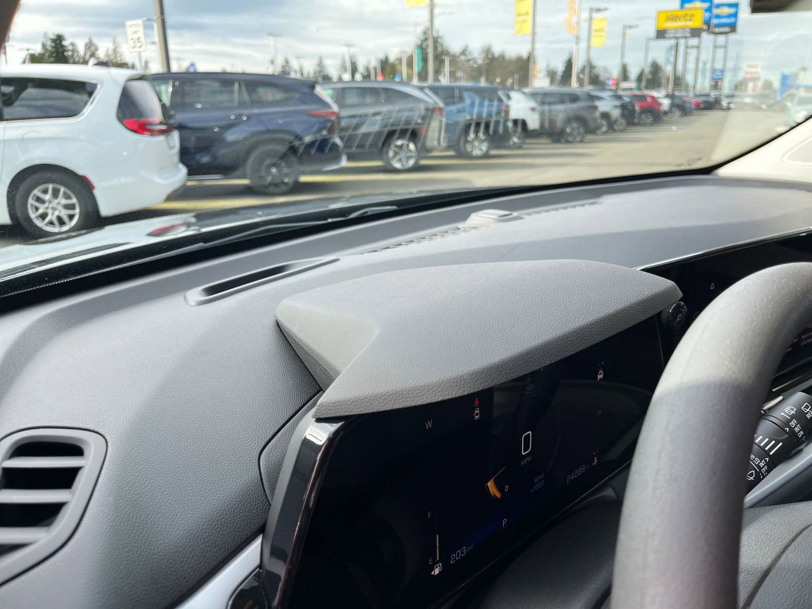 Thumbnail: 2025 Chevrolet TrailBlazer - 35