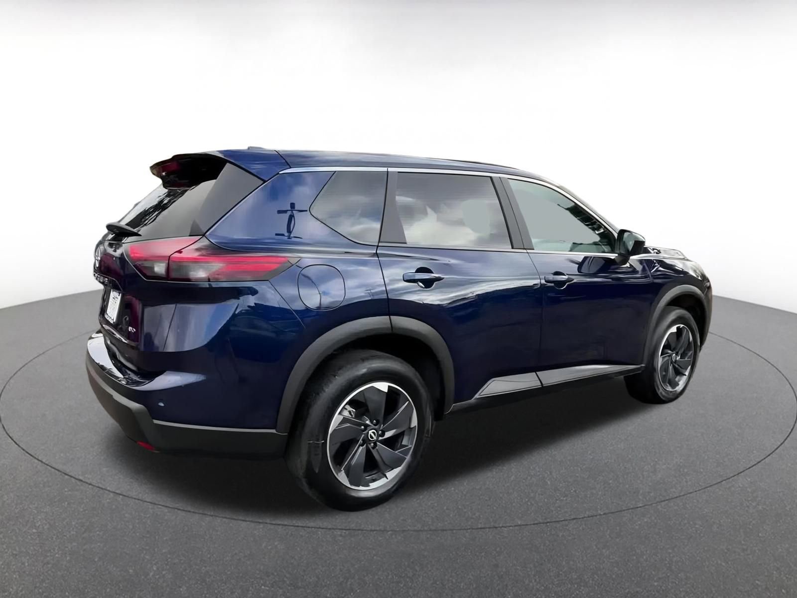 Thumbnail: 2025 Nissan Rogue - 14