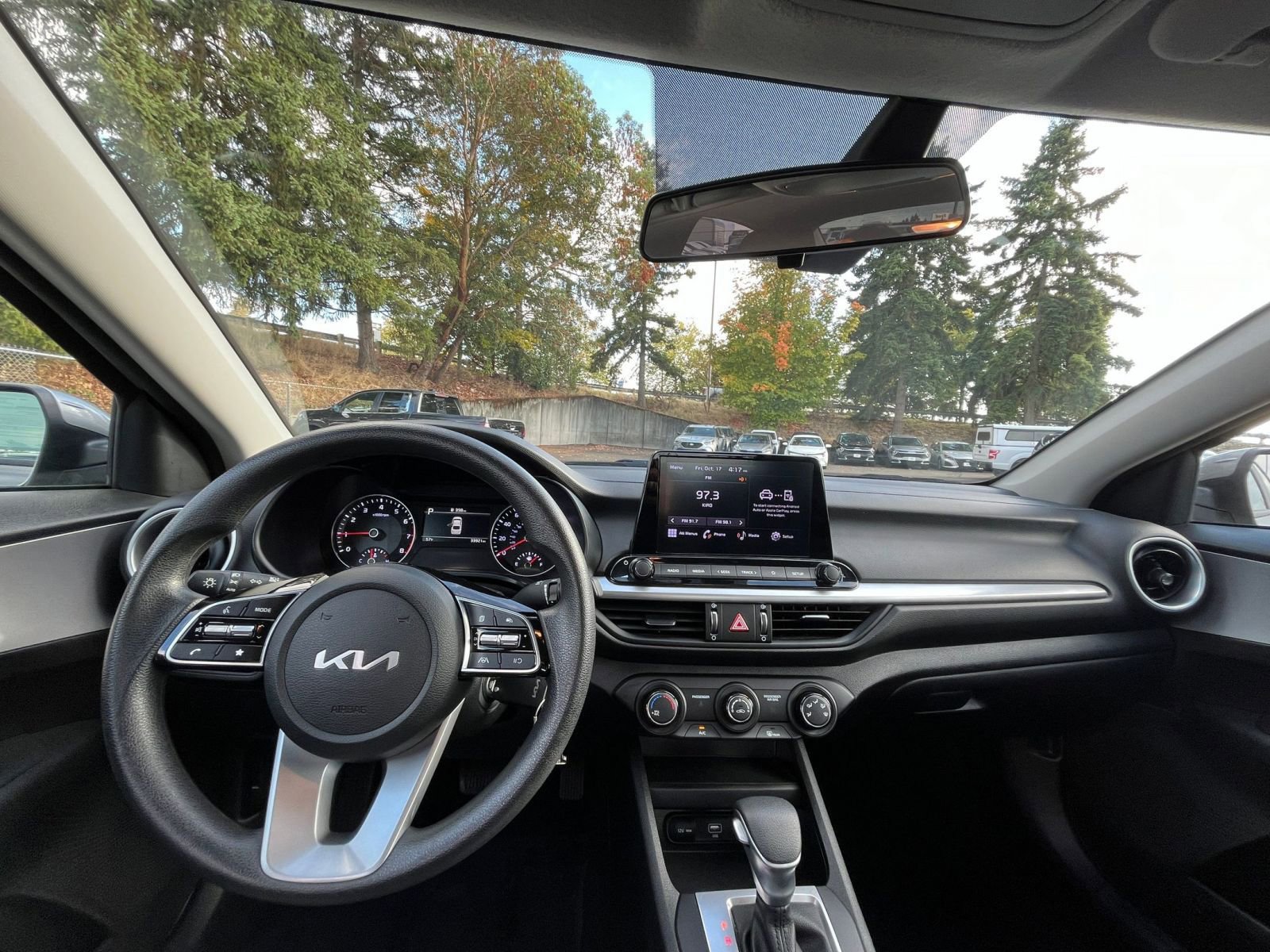 Thumbnail: 2024 Kia Forte - 33