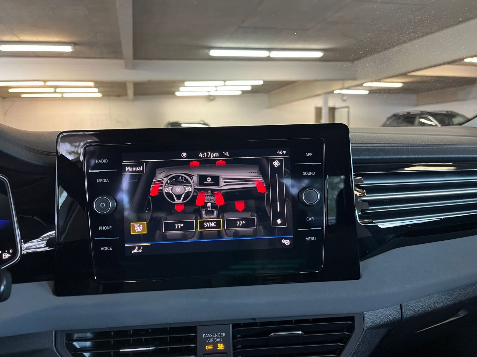 Thumbnail: 2025 Volkswagen Jetta - 20