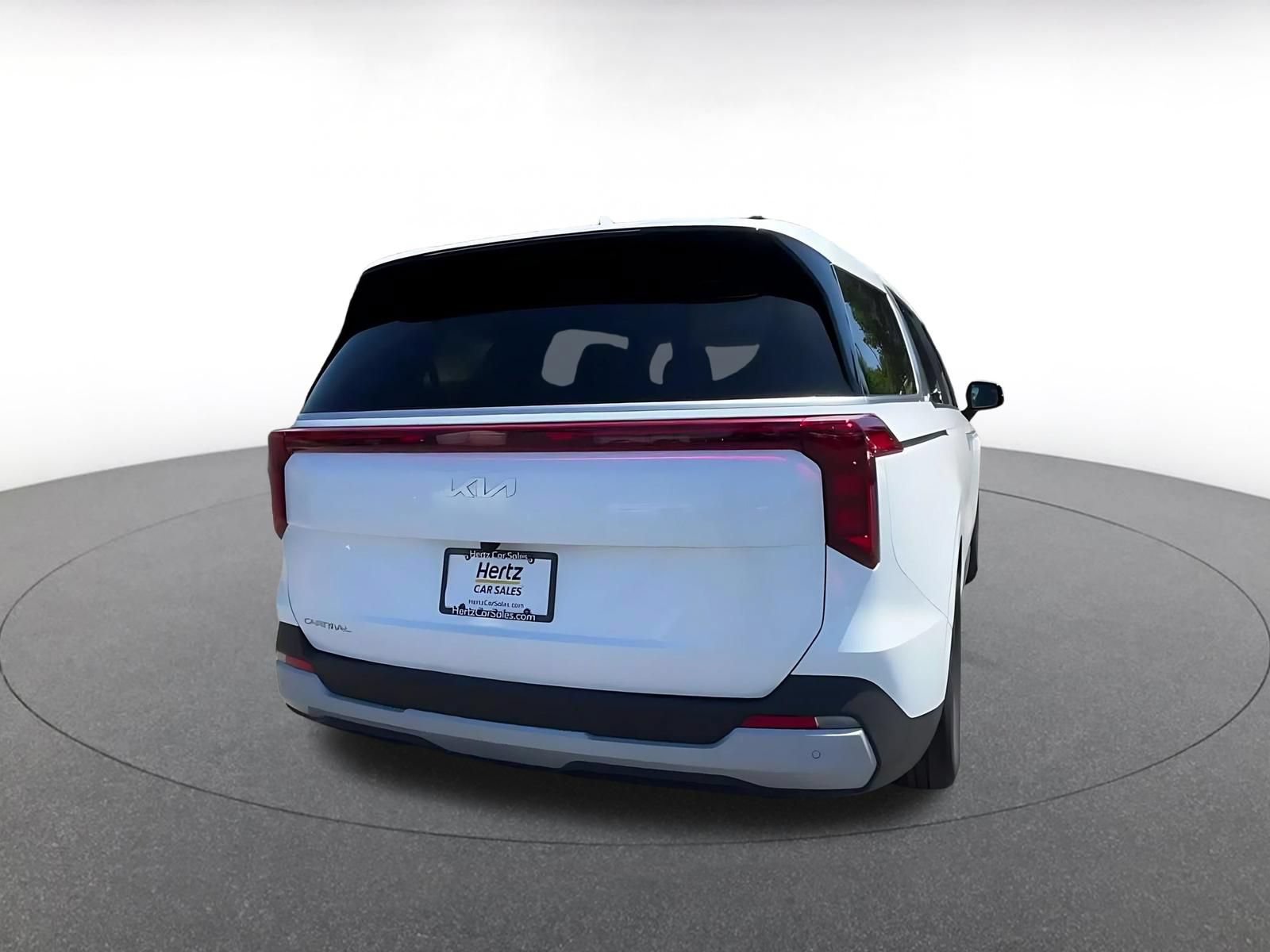 Thumbnail: 2026 Kia Carnival - 15