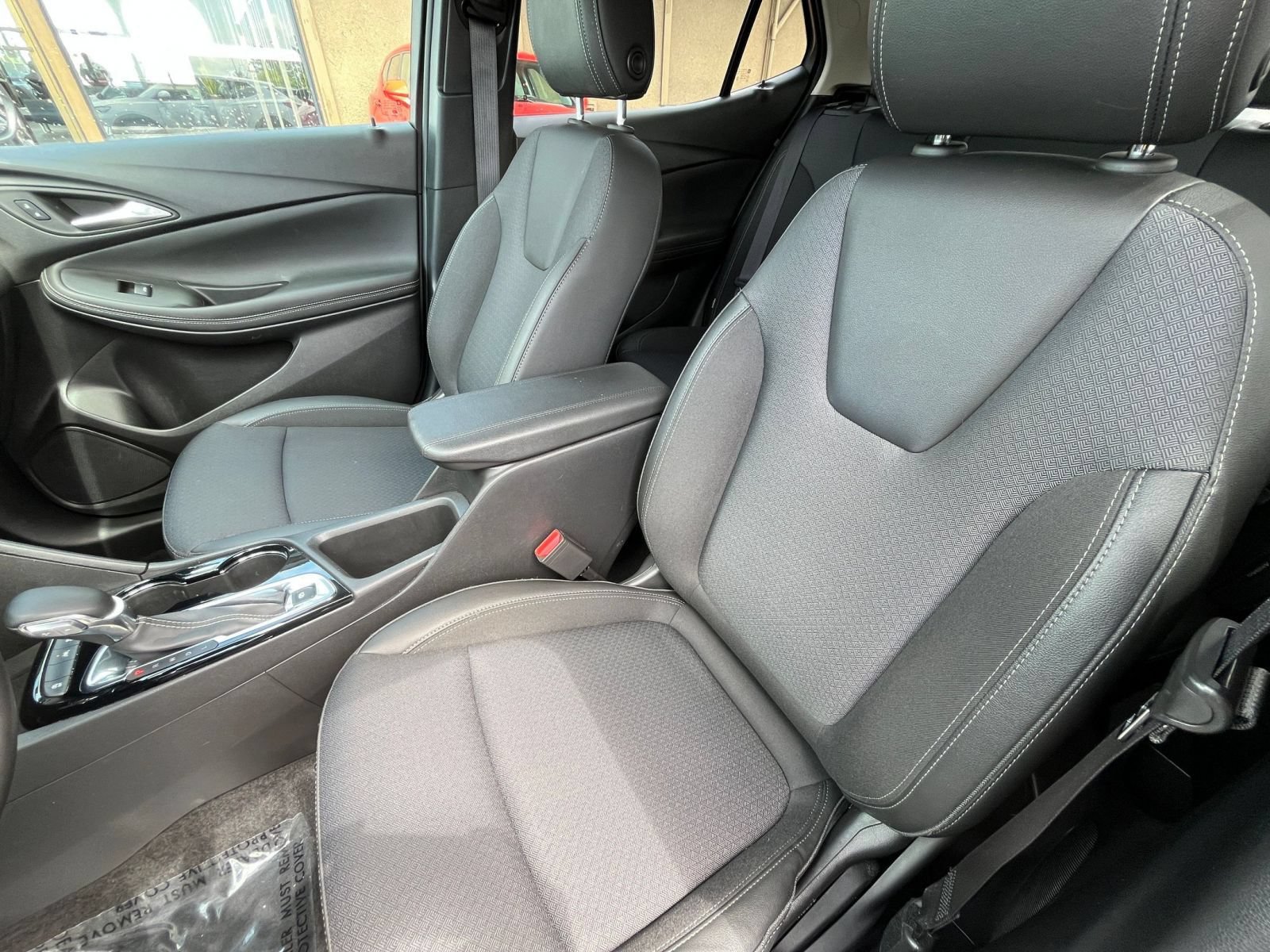 Thumbnail: 2025 Buick Encore GX - 32