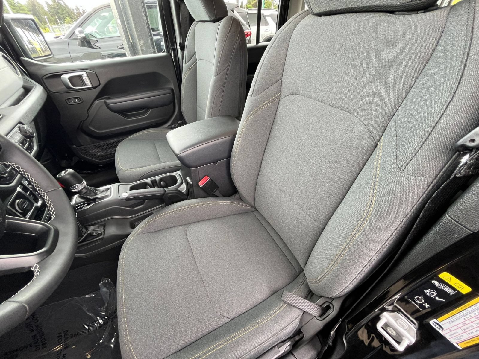 2025 Jeep Wrangler 4-Door Sport S - Photo 36