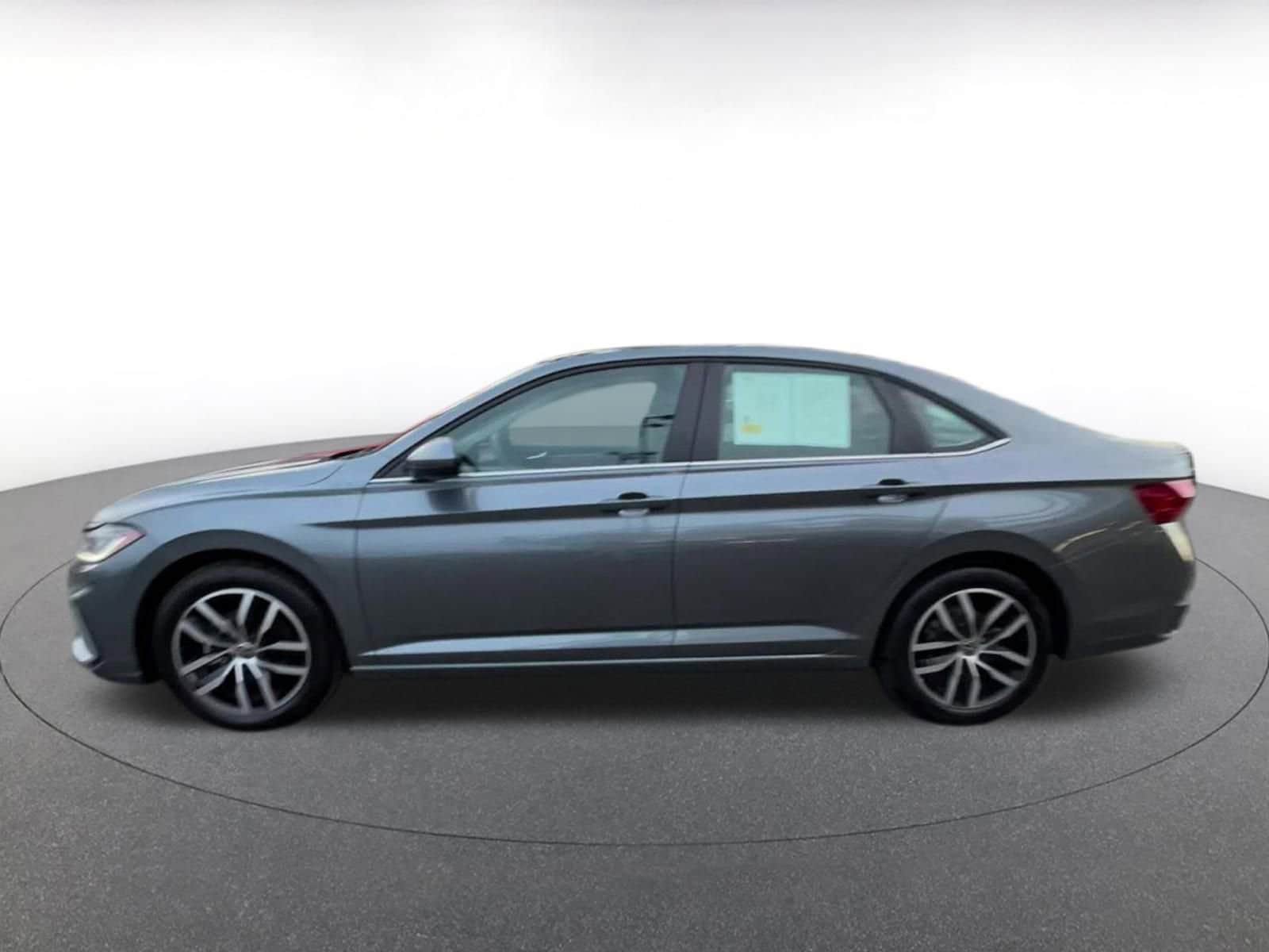 Thumbnail: 2025 Volkswagen Jetta - 11