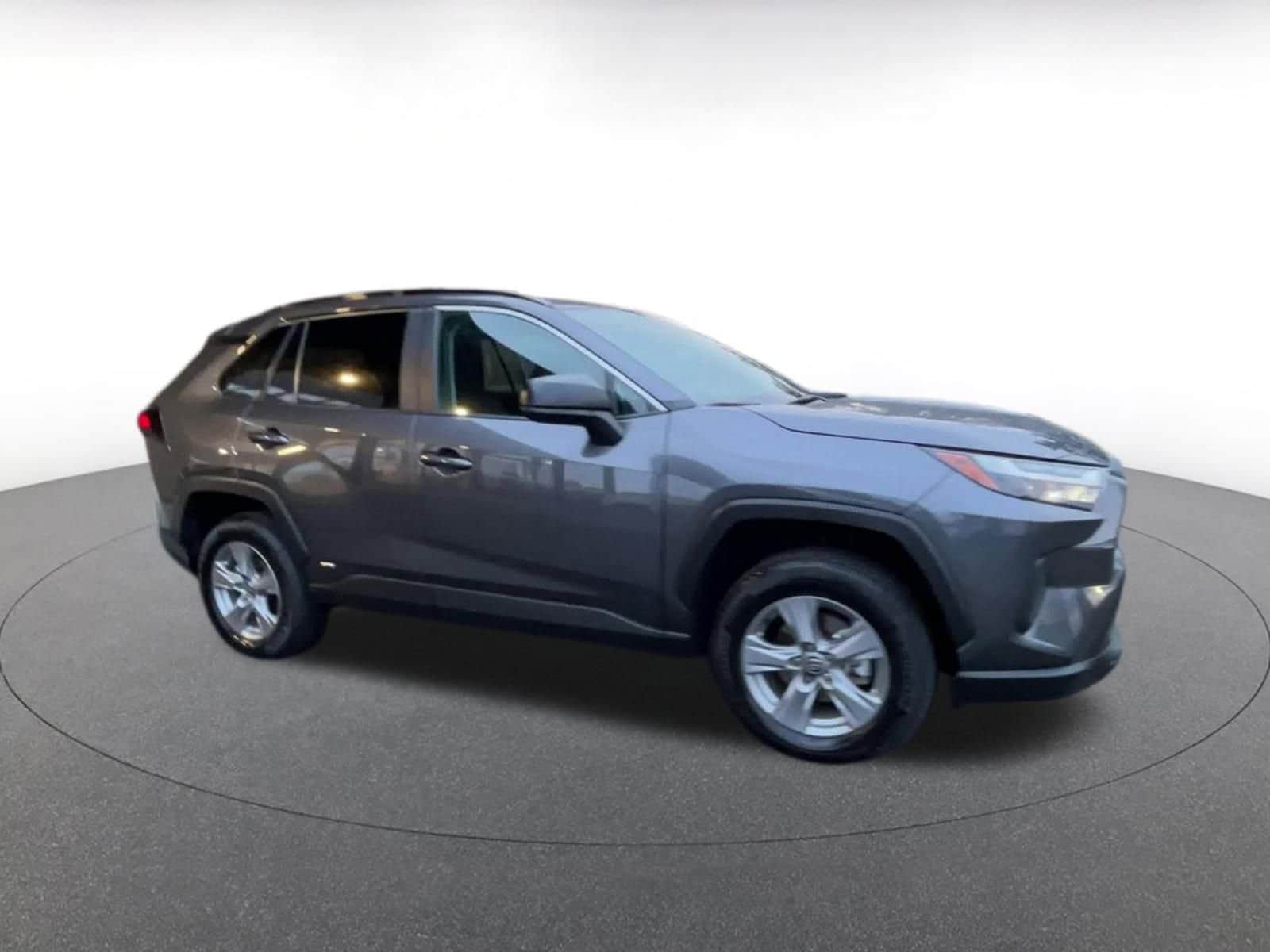 Thumbnail: 2025 Toyota RAV4 - 2