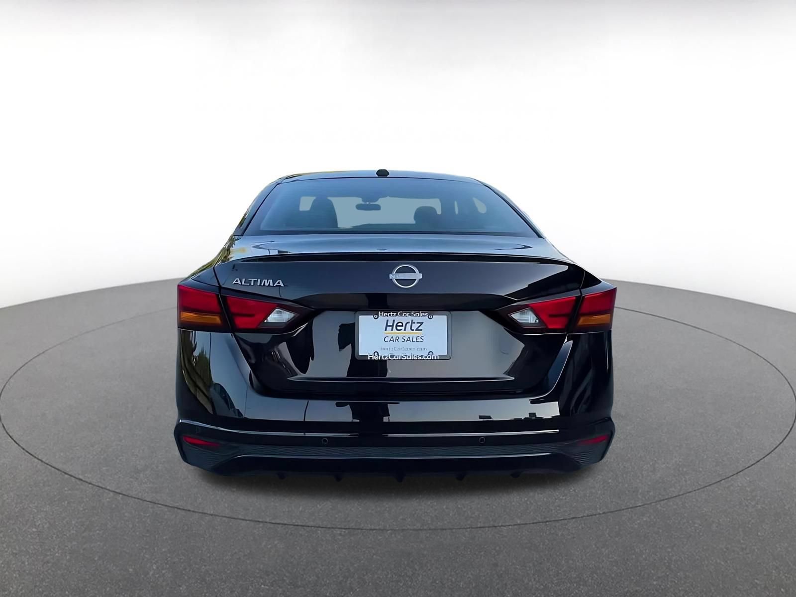 Thumbnail: 2025 Nissan Altima - 12