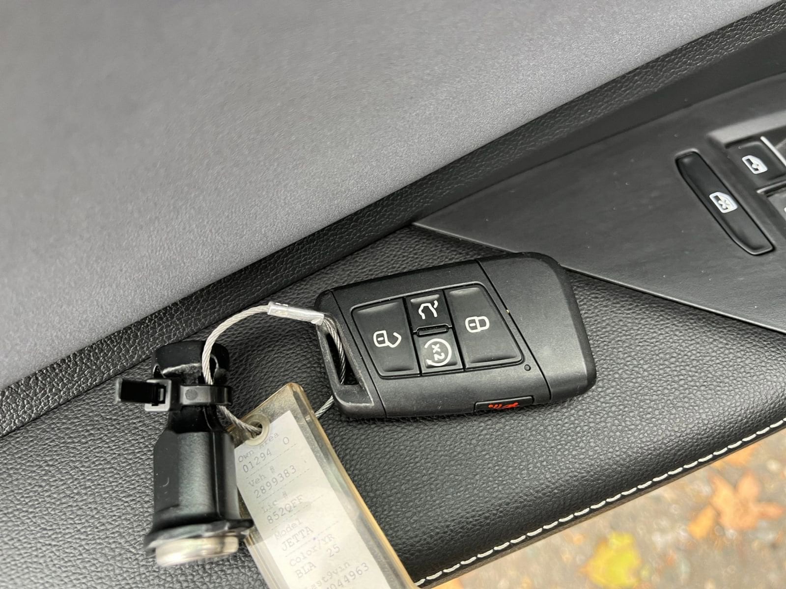 Thumbnail: 2025 Volkswagen Jetta - 22