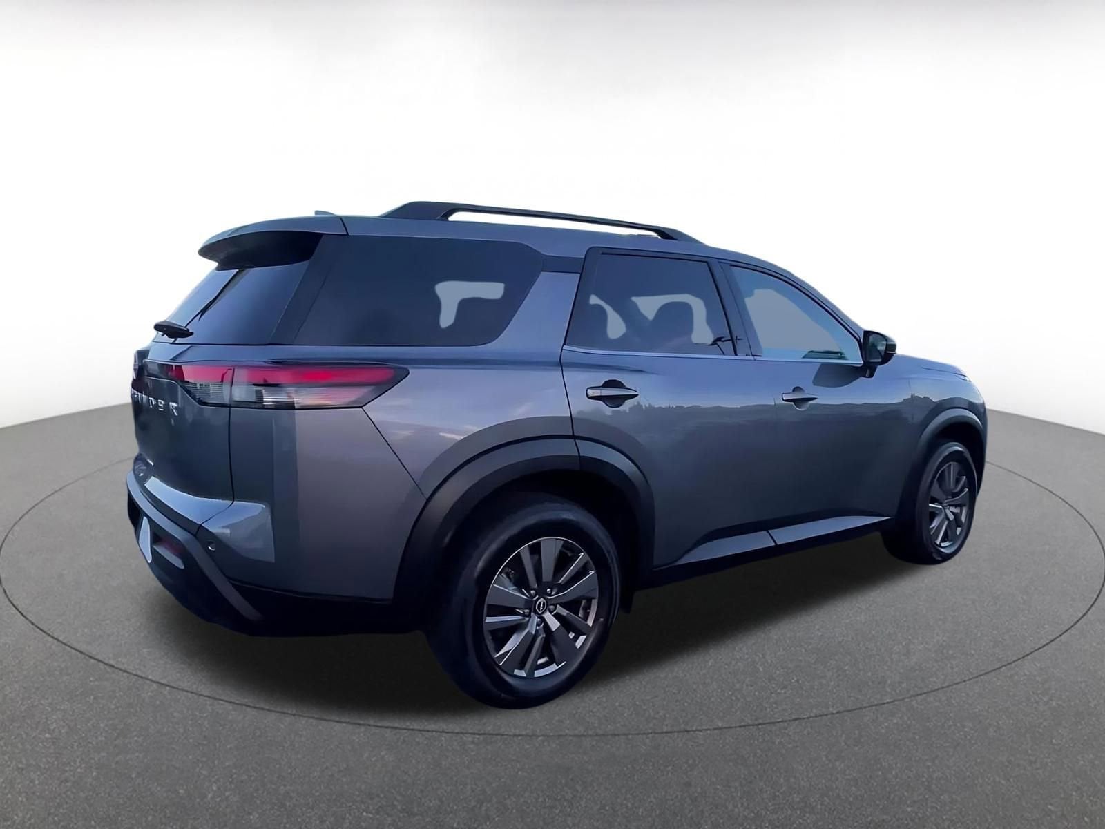 Thumbnail: 2025 Nissan Pathfinder - 15