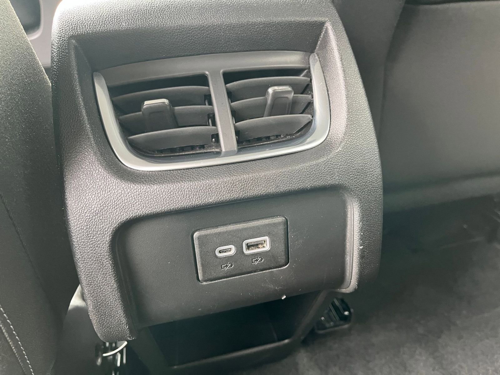 Thumbnail: 2025 Chevrolet Blazer - 23