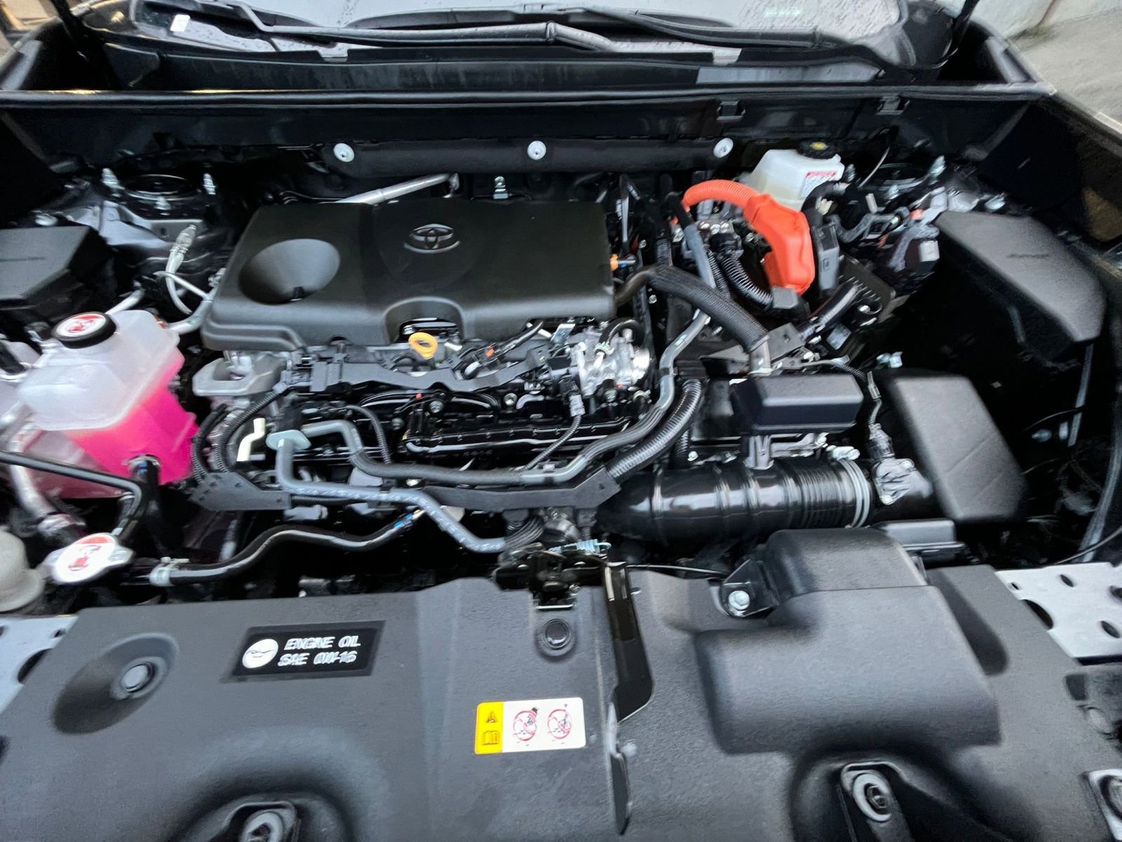 Thumbnail: 2025 Toyota RAV4 - 32