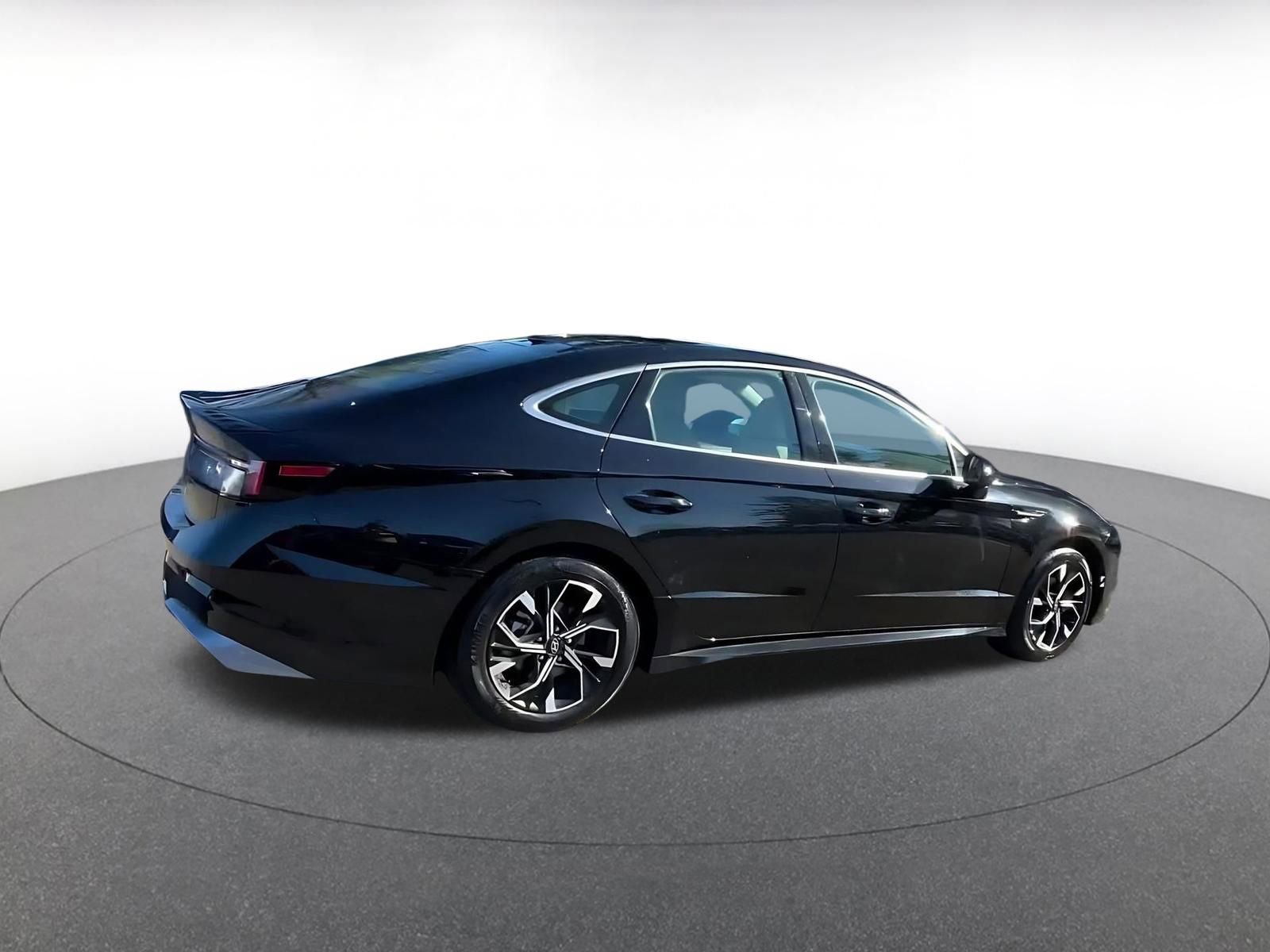 Thumbnail: 2025 Hyundai Sonata - 14