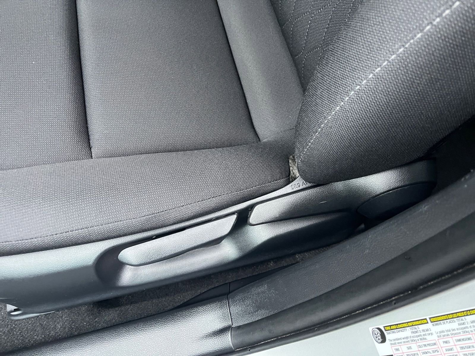 Thumbnail: 2025 Toyota Corolla - 23