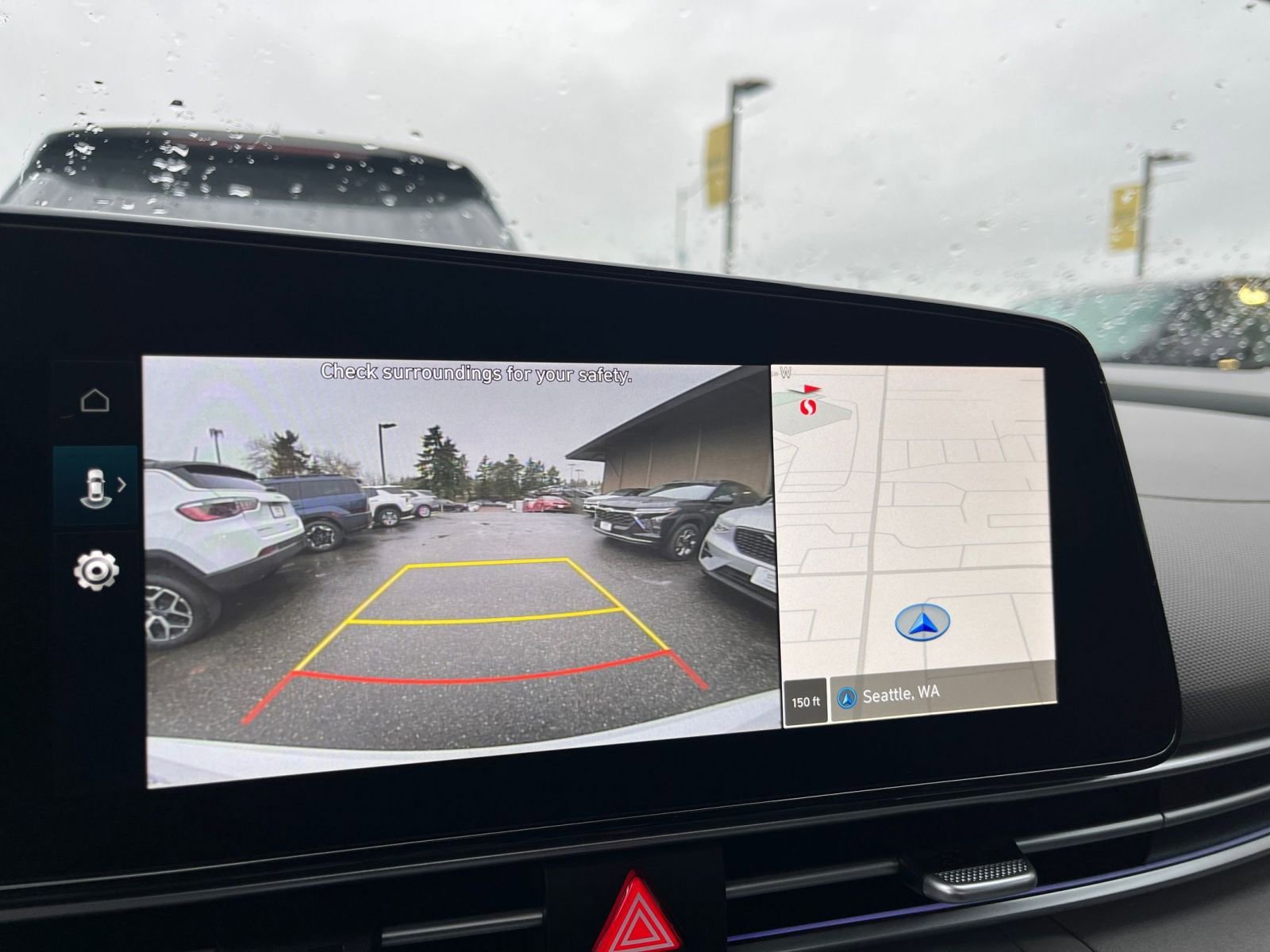 Thumbnail: 2025 Hyundai Elantra - 18