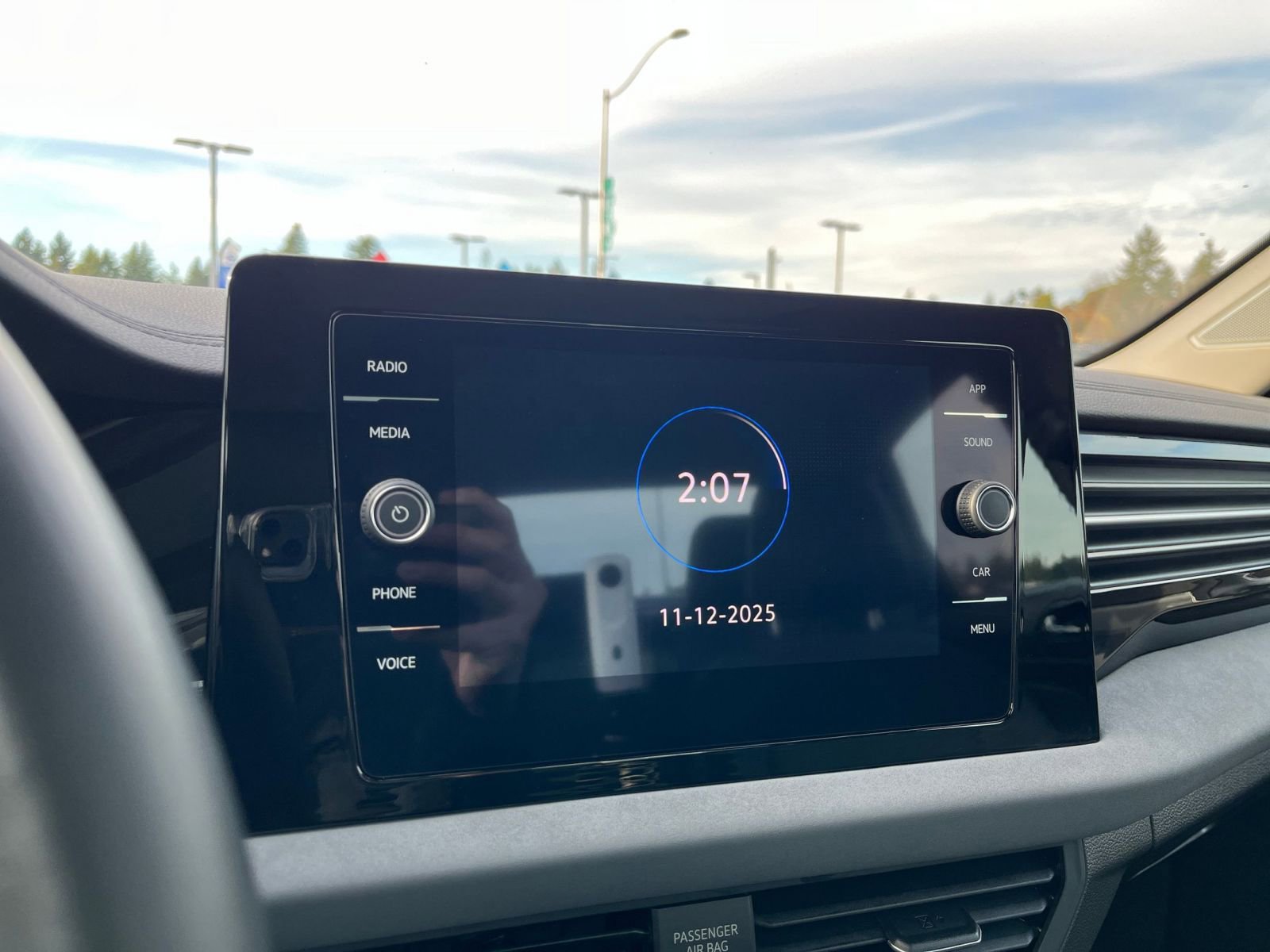 Thumbnail: 2025 Volkswagen Jetta - 21