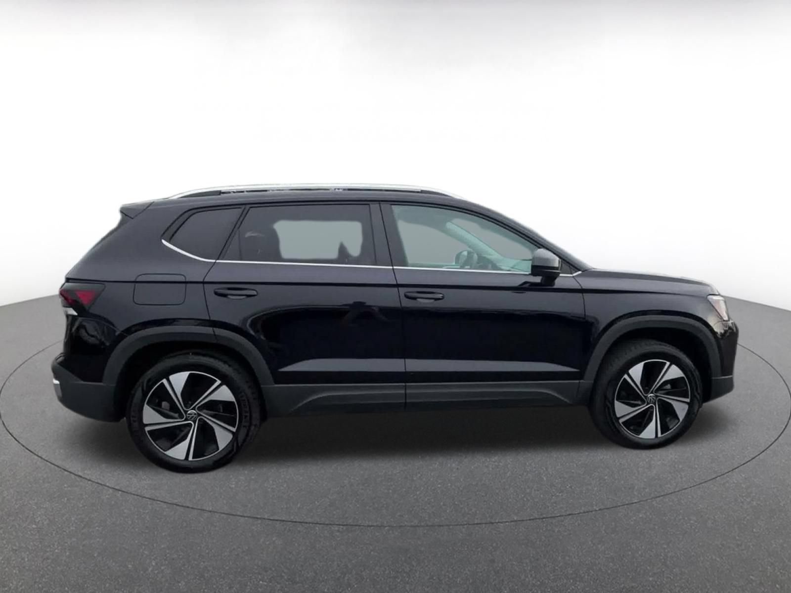 Thumbnail: 2026 Volkswagen Taos - 13