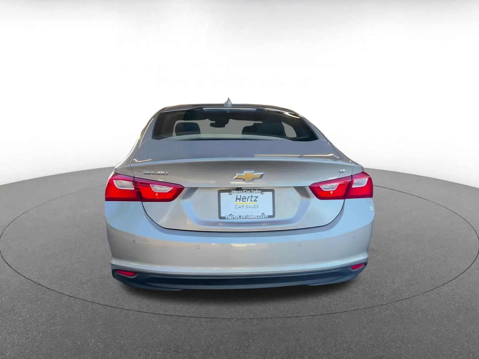 Thumbnail: 2023 Chevrolet Malibu - 12