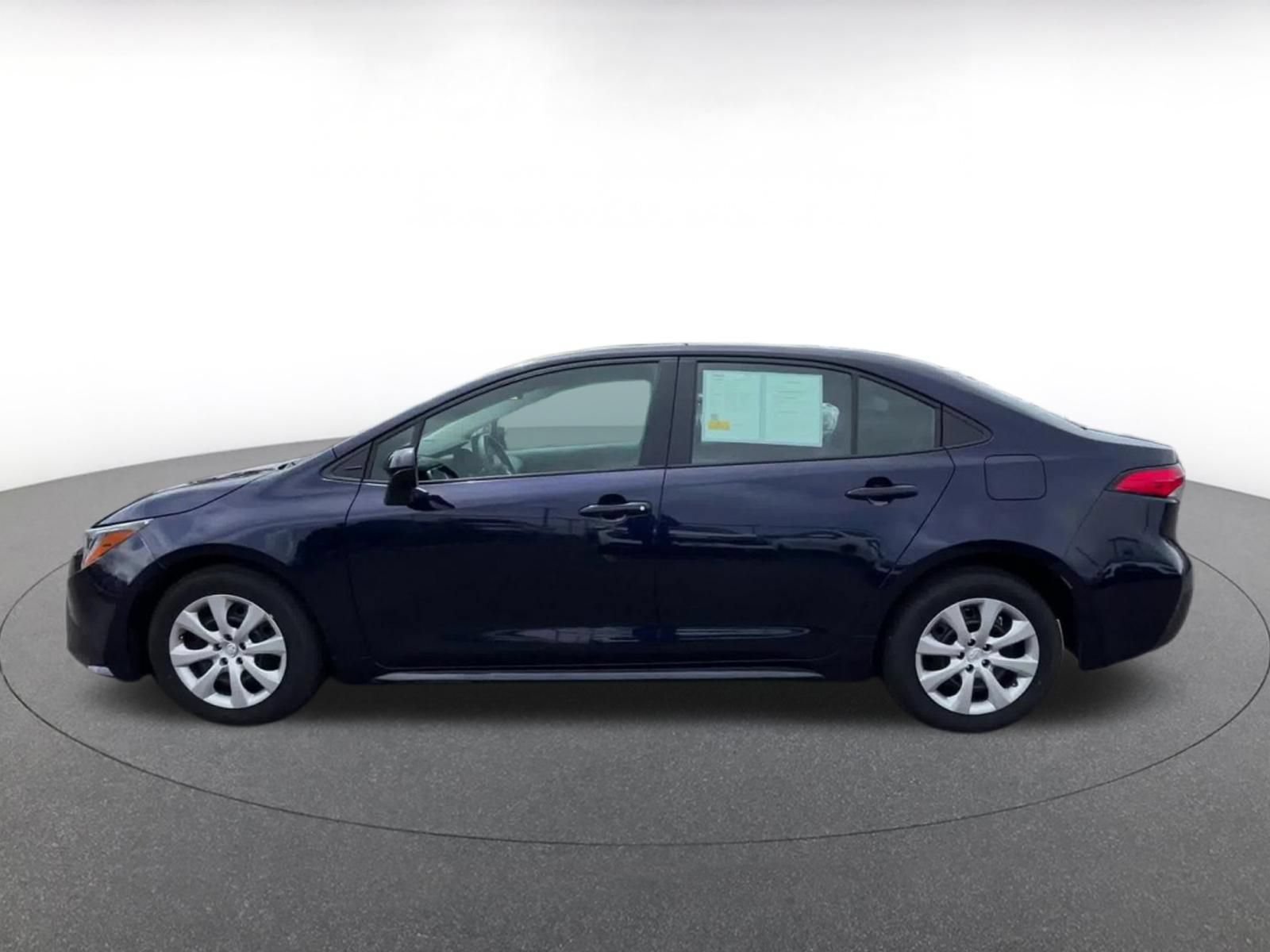 Thumbnail: 2025 Toyota Corolla - 8