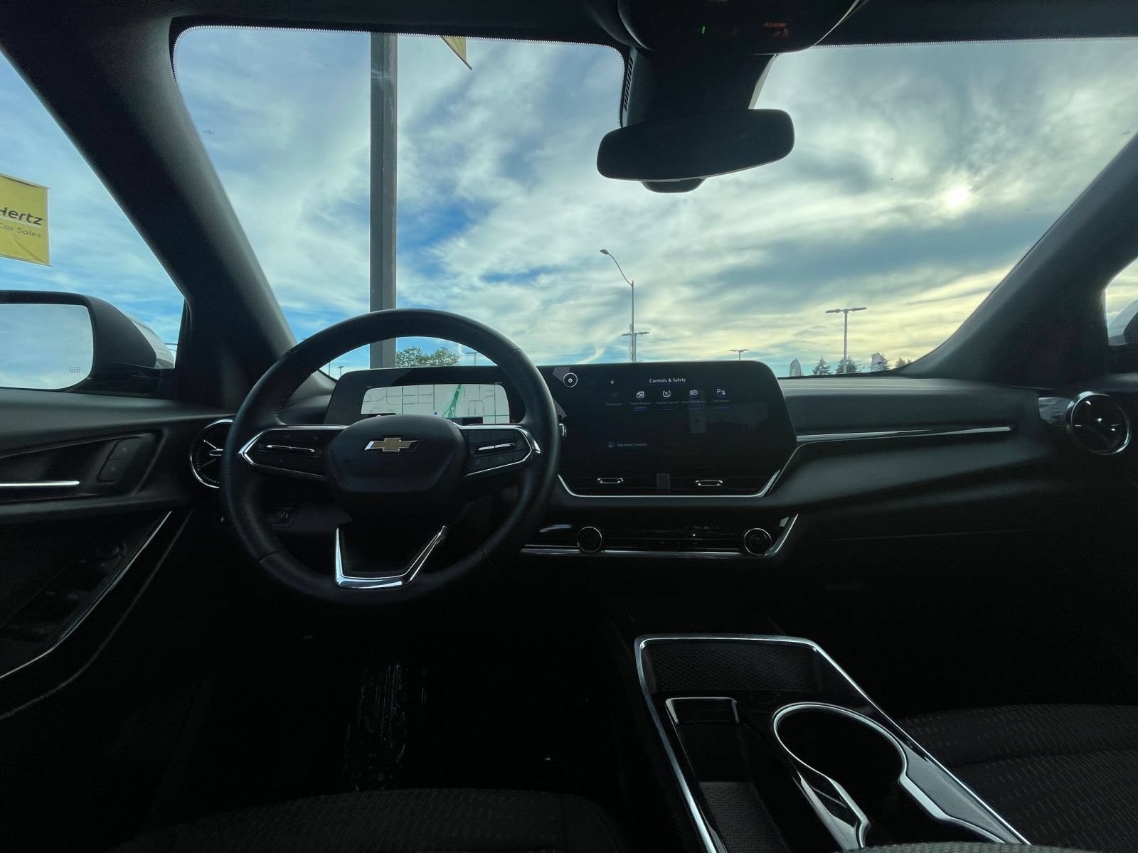 Thumbnail: 2025 Chevrolet Equinox - 35