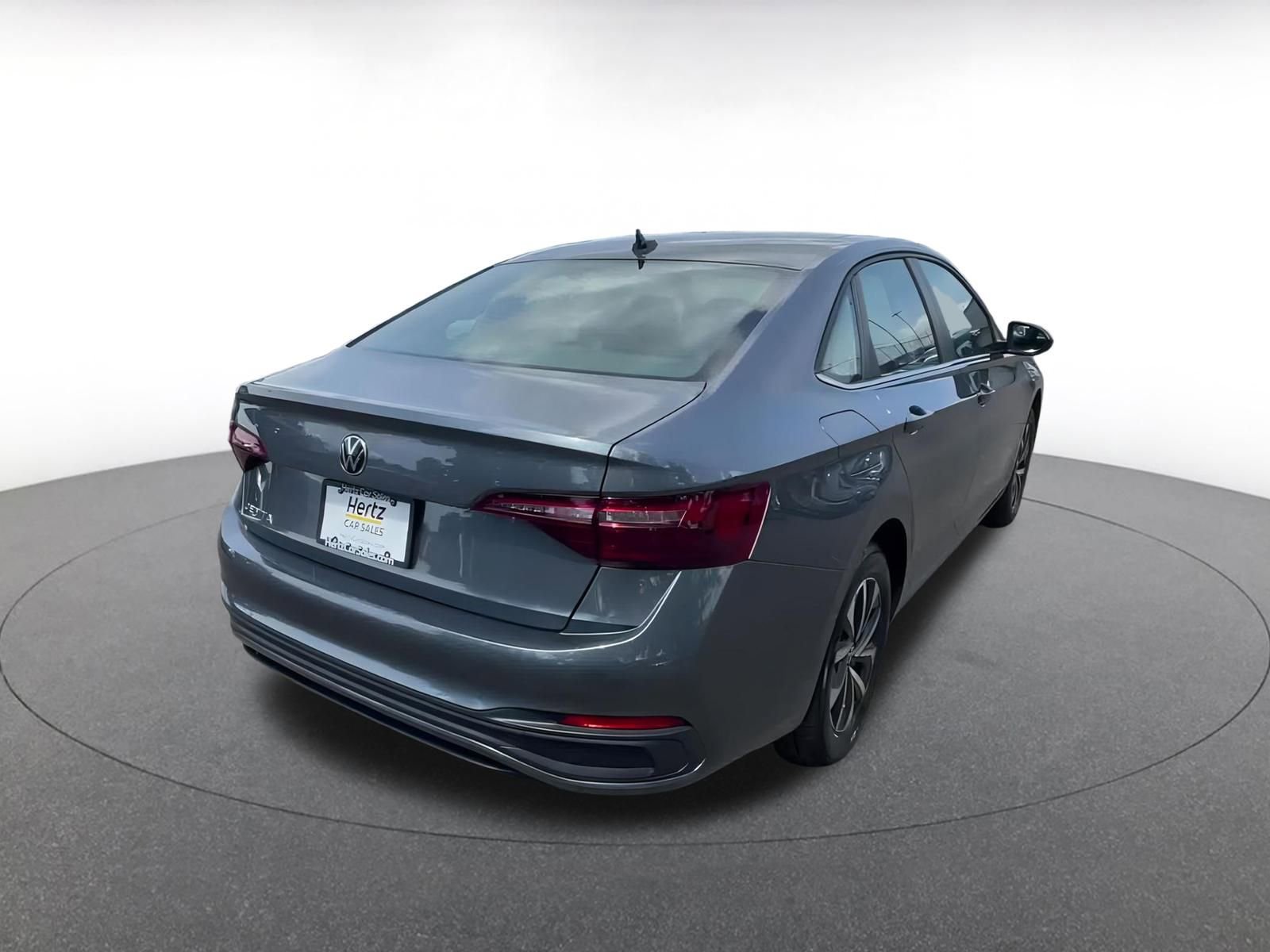 Thumbnail: 2024 Volkswagen Jetta - 13