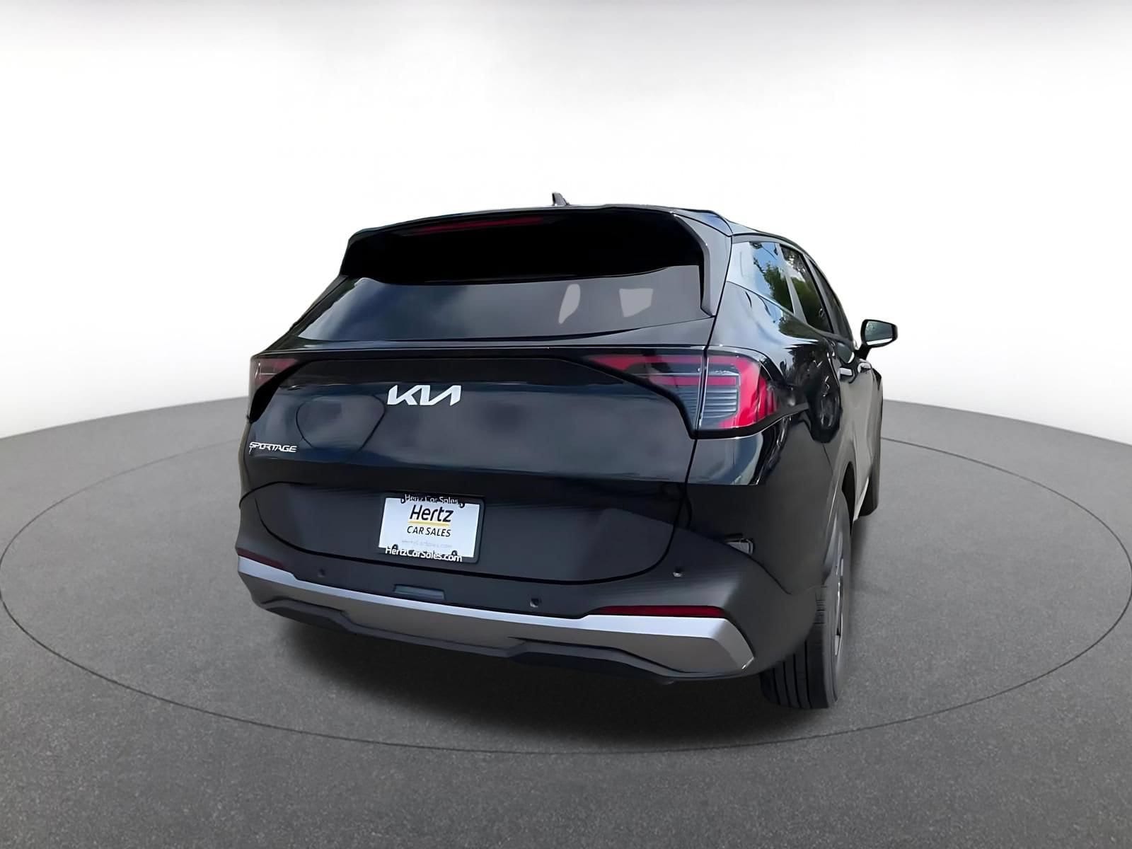 Thumbnail: 2026 Kia Sportage - 14