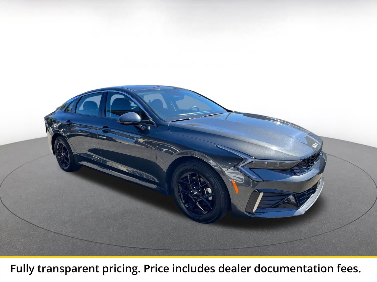 Thumbnail: 2025 Kia K5 - 1